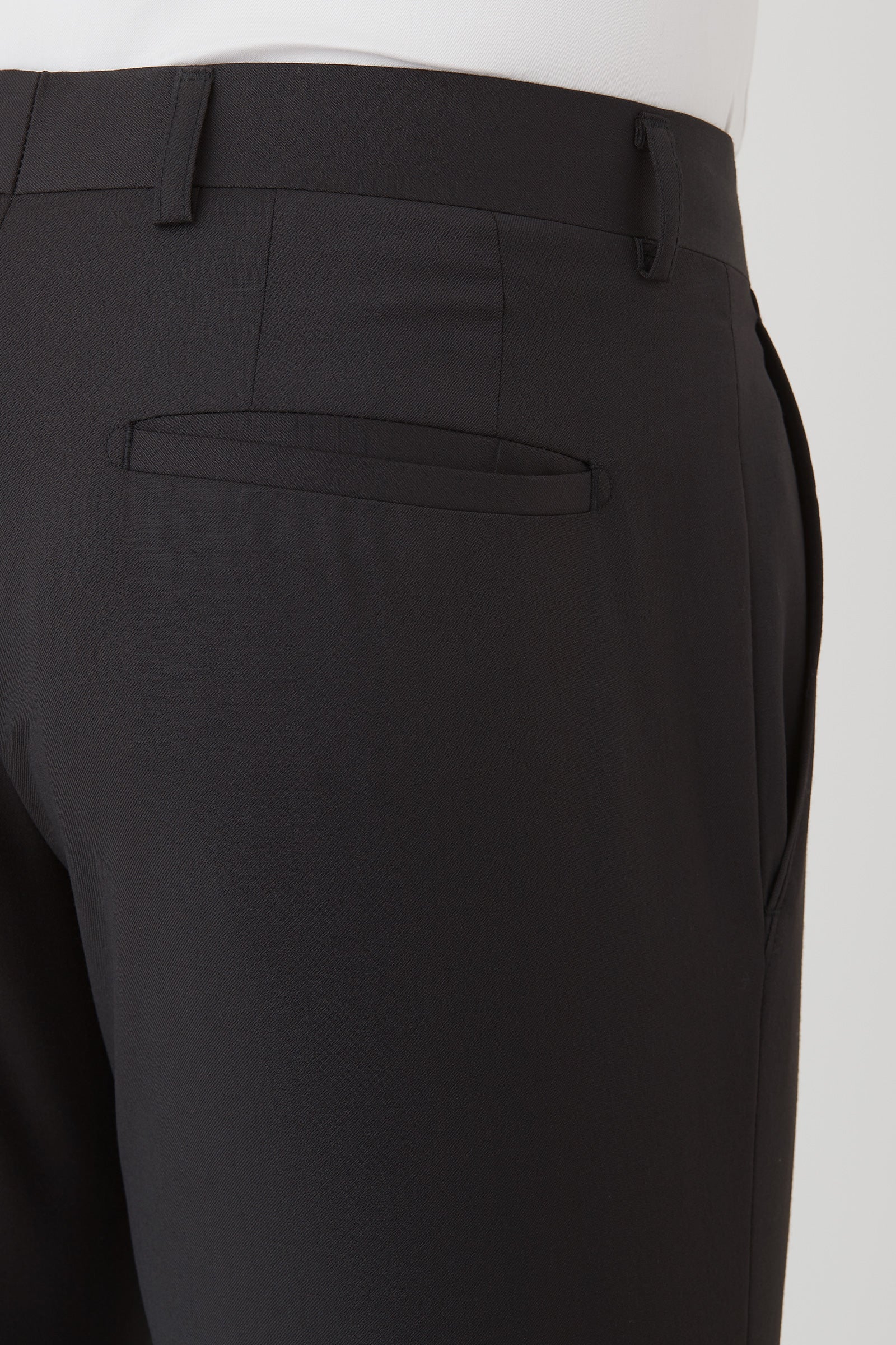 F34087_REBELLION-TROUSER_PGEO0057T4_BLK_4_nbseoh_1740364038