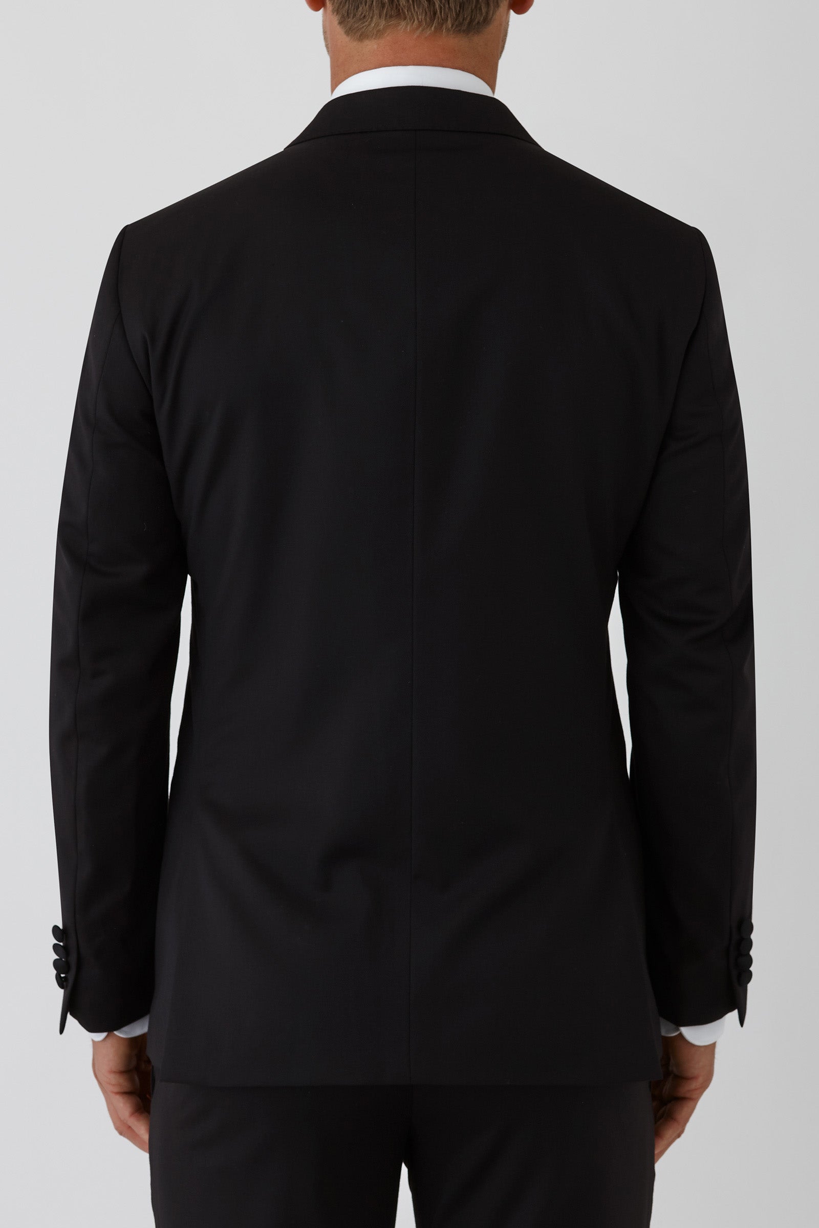 F6447_SLOANE-JACKET_PEEU0008C2_BLK_3_gzughy_1729455983