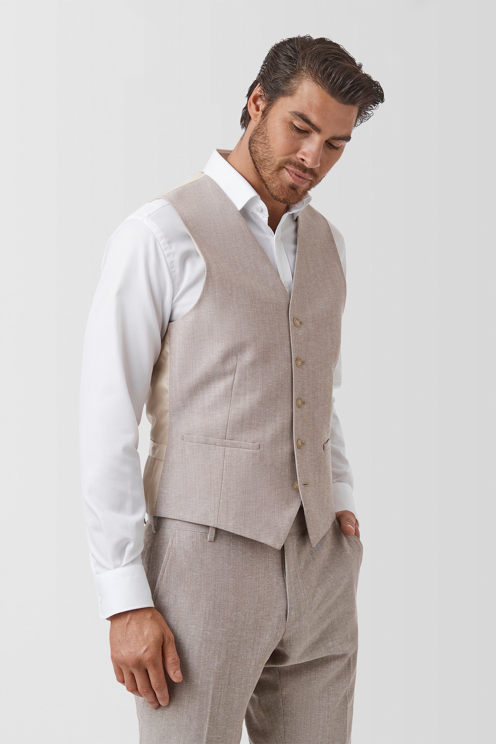 FCO200_BEAUMONT-VEST_PCVO300025_SAN_2_pxjmkx_1759717218