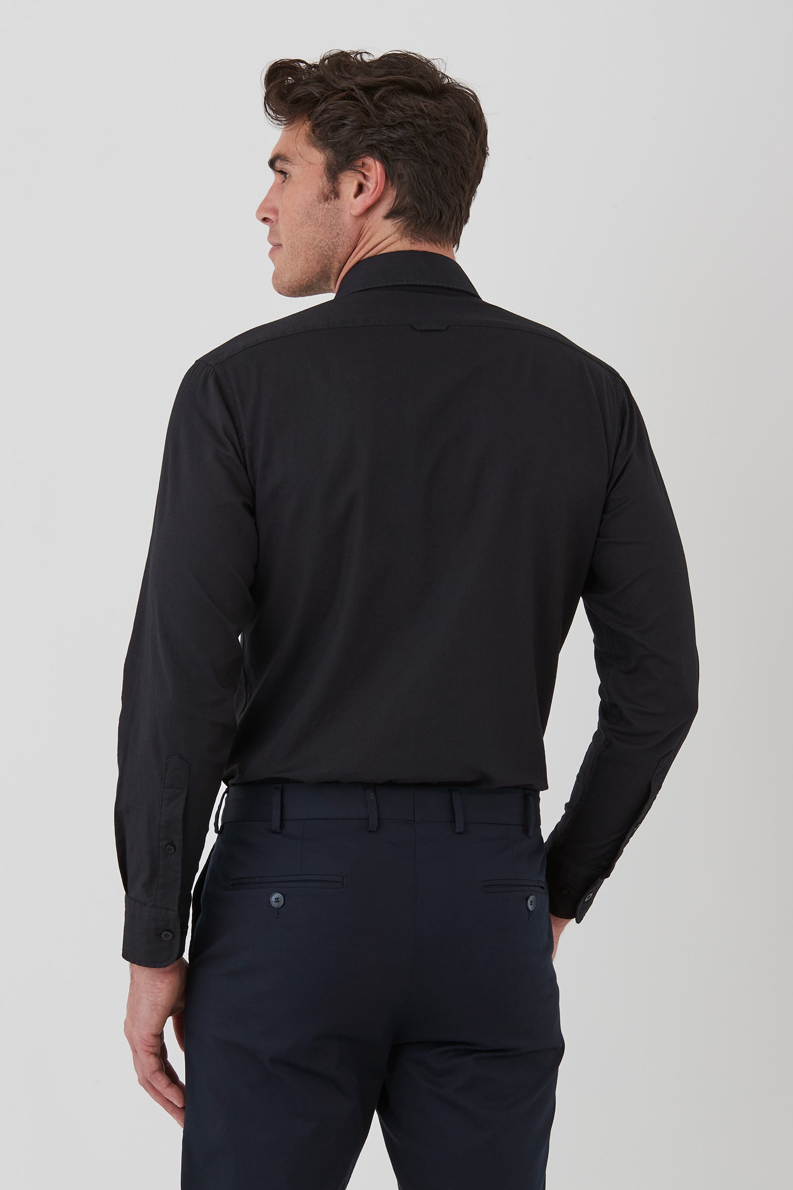 FFU018_WINTON-SHIRT_PFHU000018_BLK_4_d54yvb_1747788910