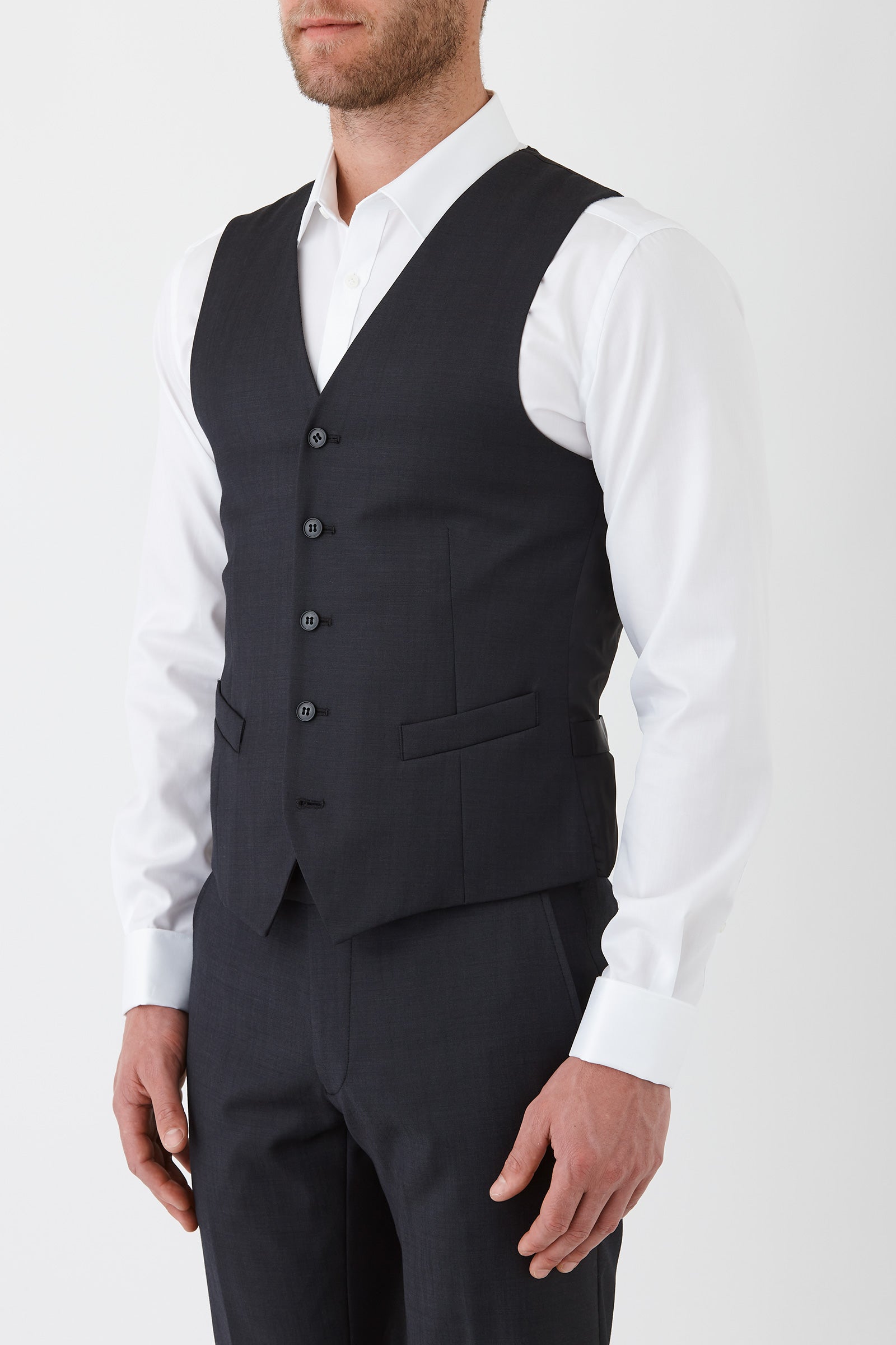 FGI614_MIGHTY-VEST_PGEI0046V1_CHR_2_xkulhq_1726684439