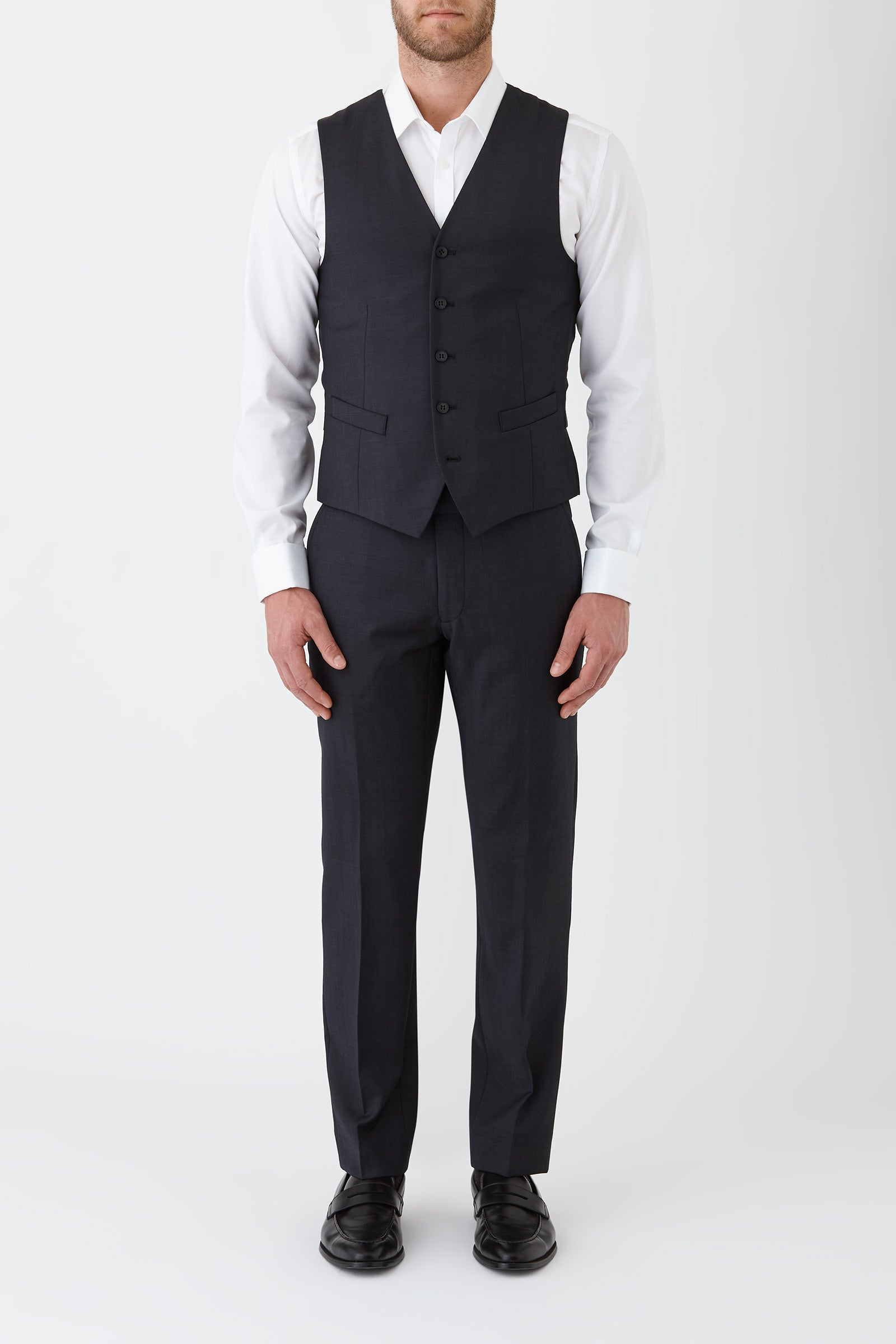 FGI614_MIGHTY-VEST_PGEI0046V1_CHR_5_ugqf2c_1726684439