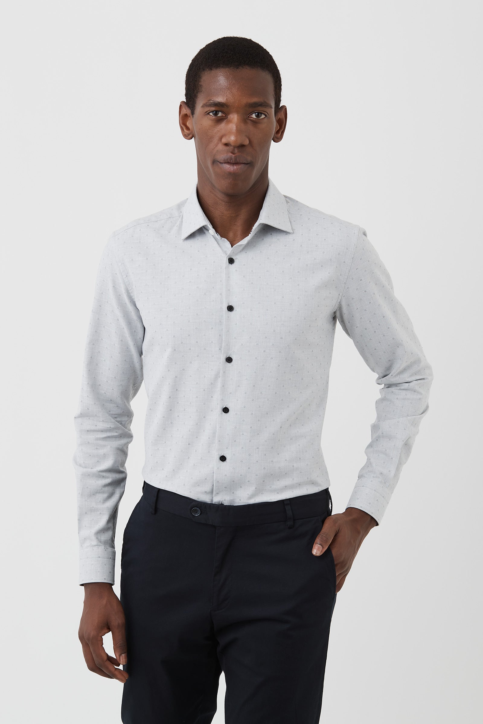 FGU669_MOTION-SHIRT_PGHU000669_LGR_2_nszebh_1749172886