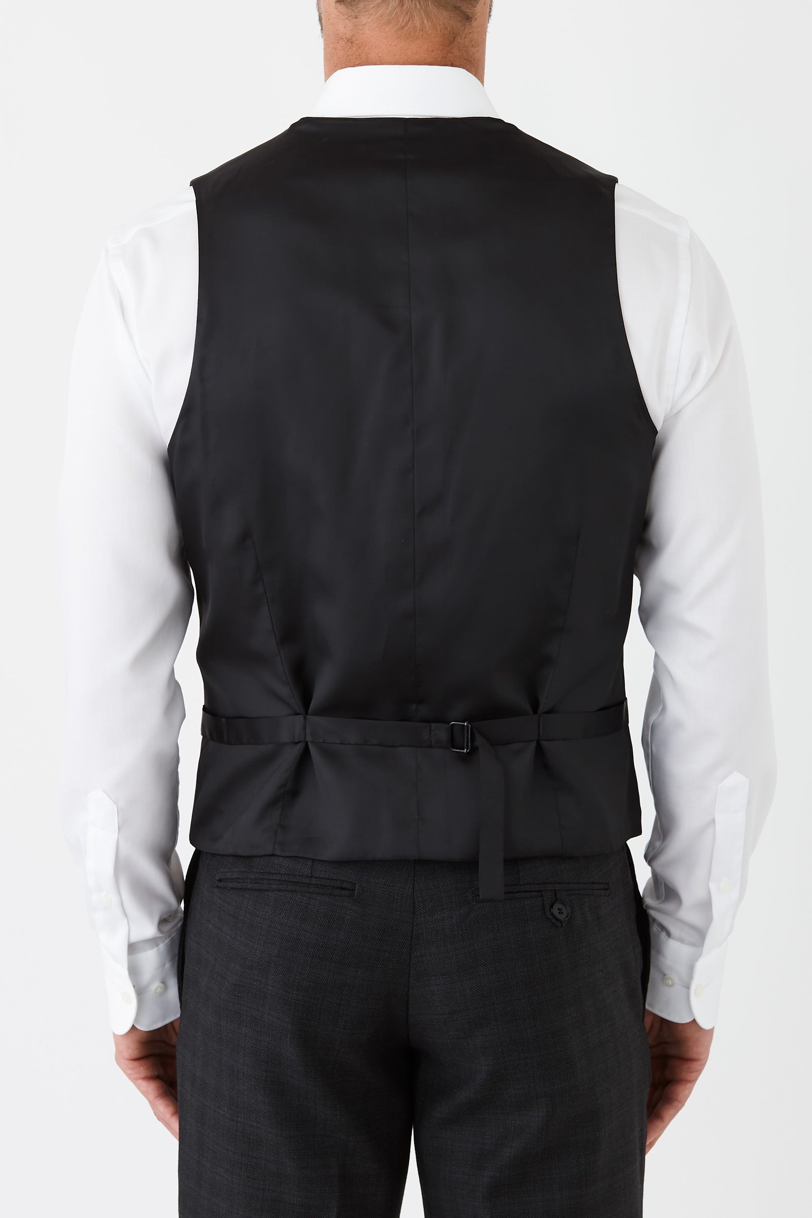 FJR804_MAIL-VEST_PJER0804V1_CHR_3_xnoamf_1729456013