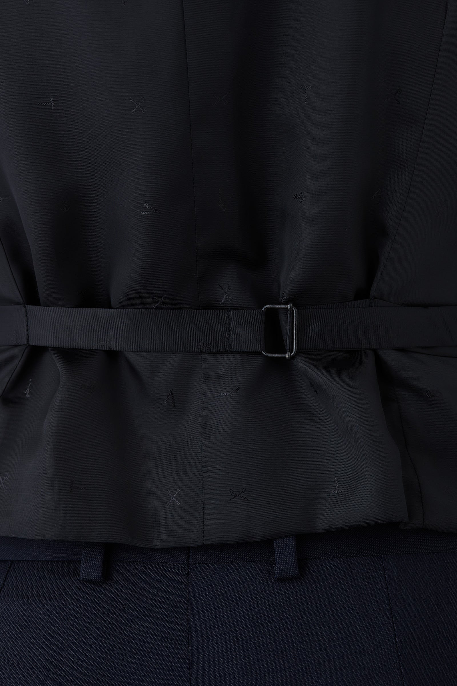 FJV032_MAIL-VEST_PJEV0022V1_NVY_4_ifjlvj_1728957398