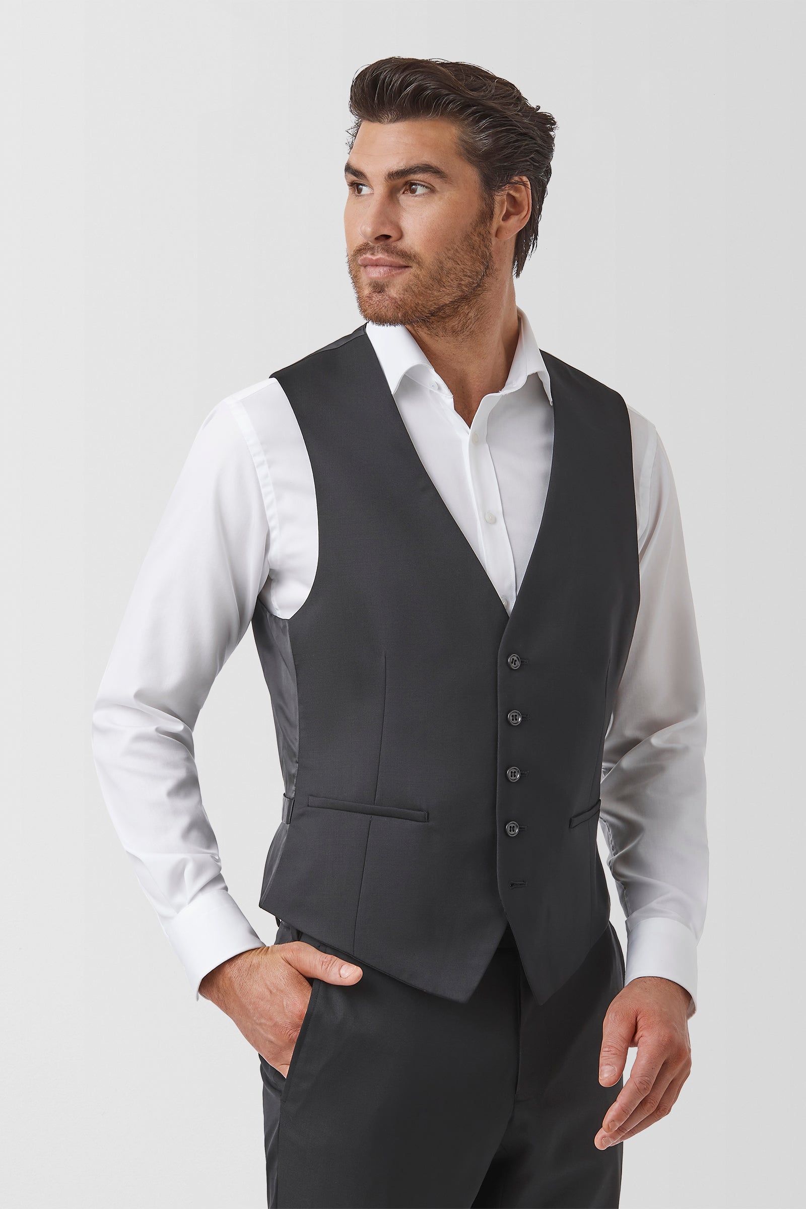 FMG100_BEAUMONT-VEST_PCVL000001_BLK_2_wokzyq_1759769728