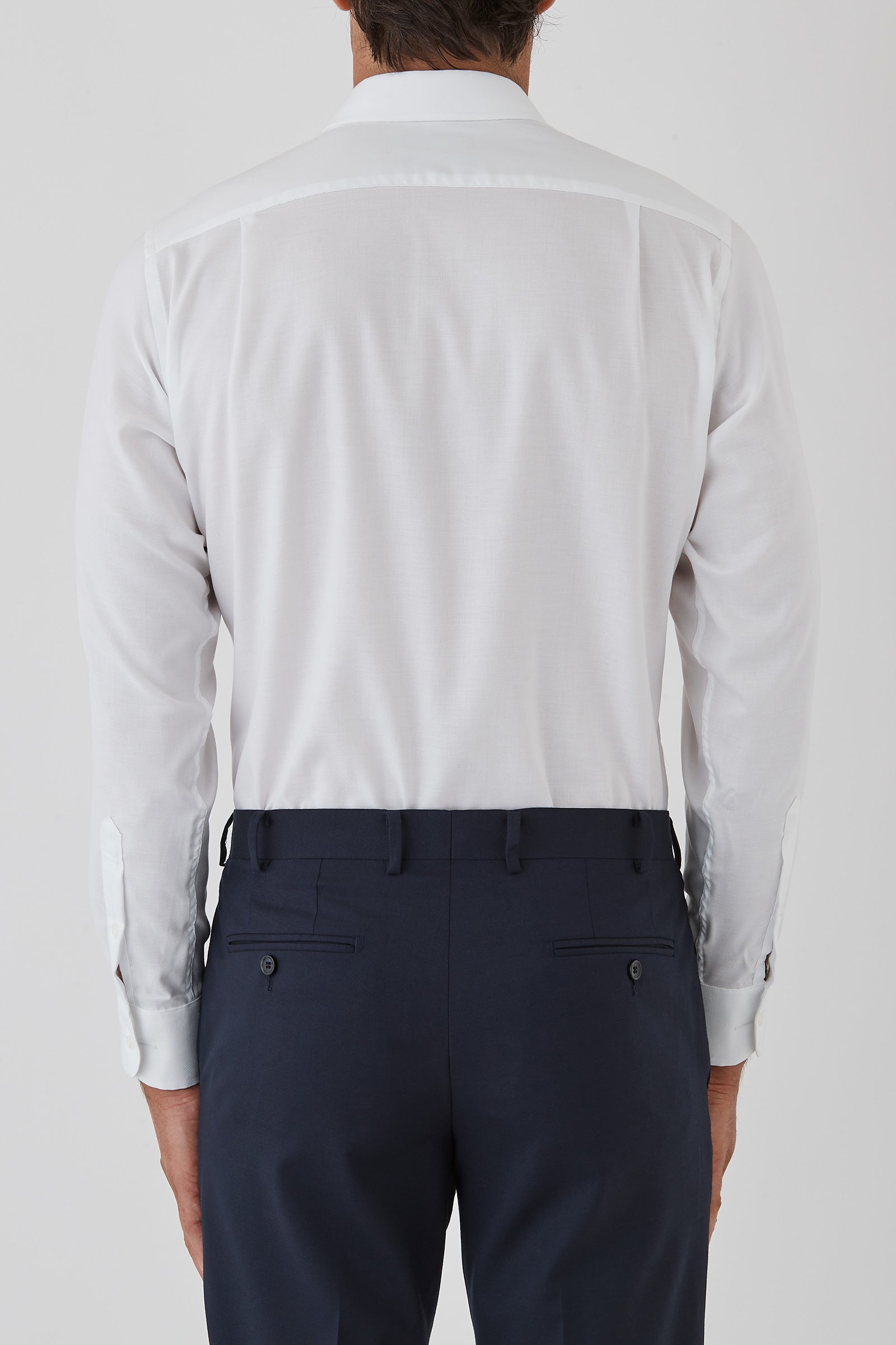 FN1011_CHRISTOPHER_PNHSS00007_WHT_5_agar6a_1753409952