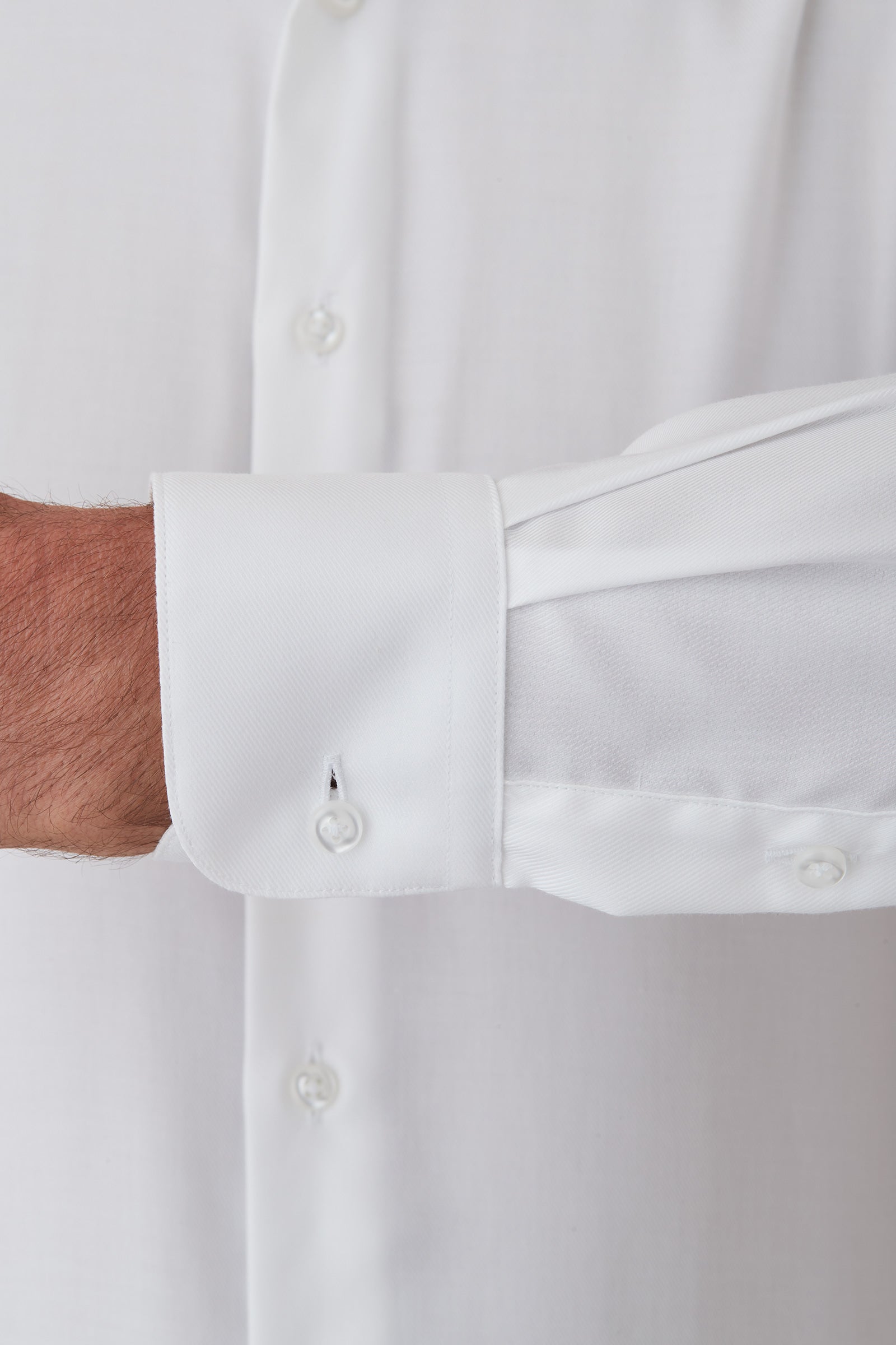 FN1040_BENJAMIN_PNHSS00012_WHT_6_oob31e_1753410000