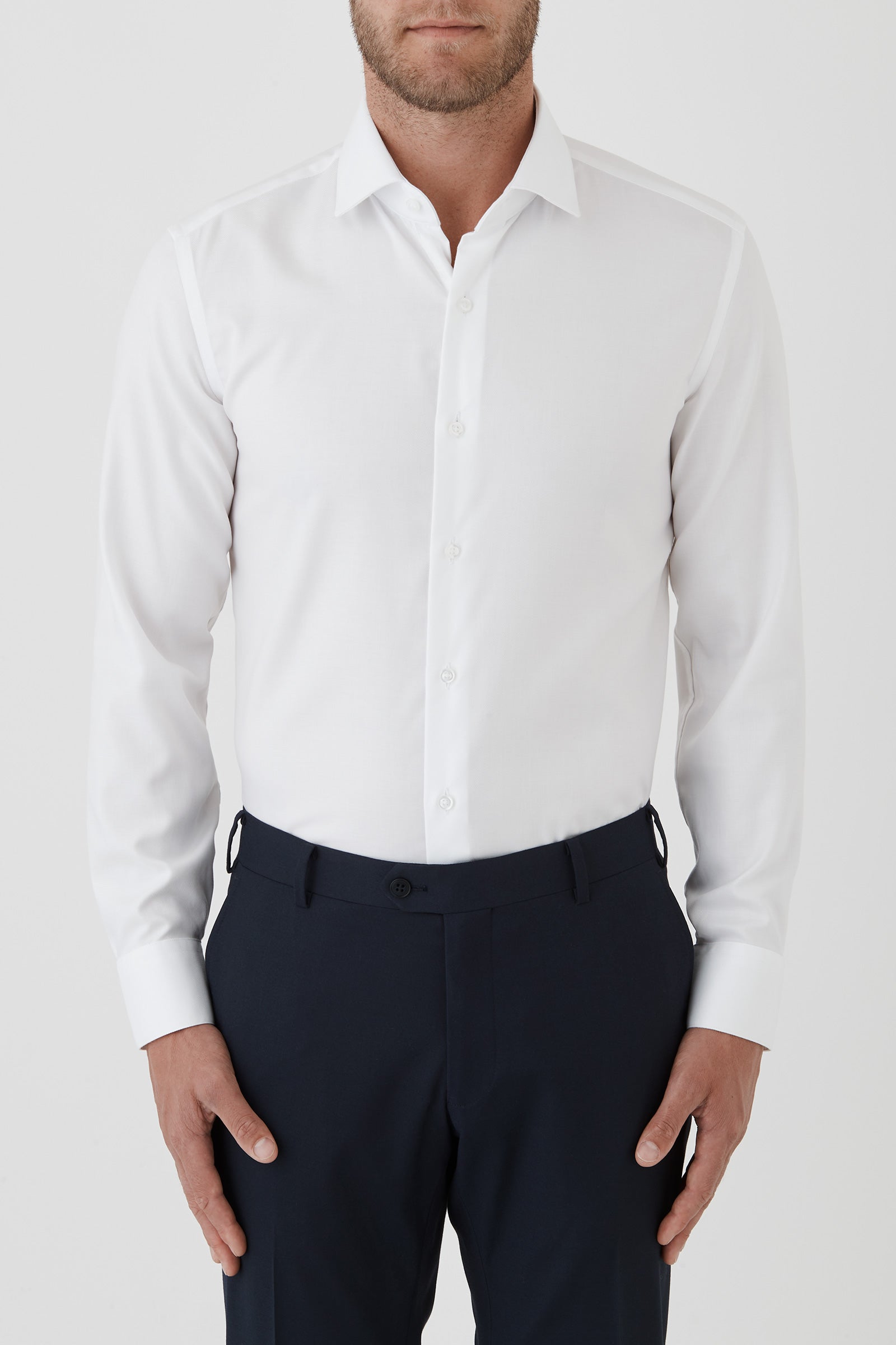 FN1040_WINSTON_PNHSS00014_WHT_3_cm04p1_1753410050