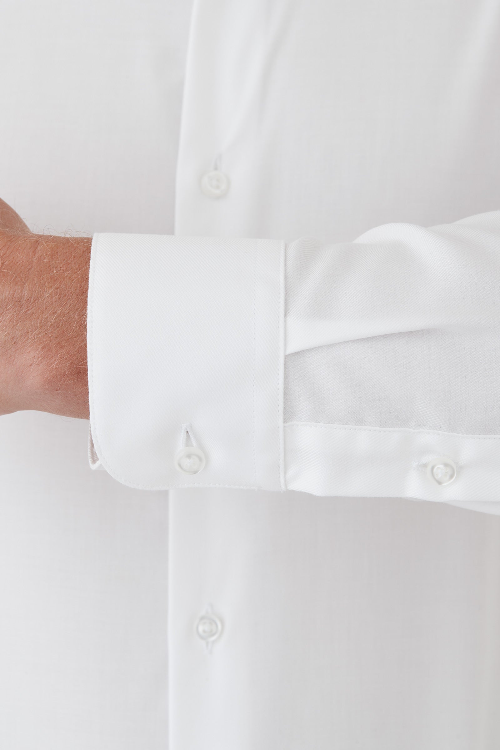 FN1040_WINSTON_PNHSS00014_WHT_6_m4ofmj_1753410054