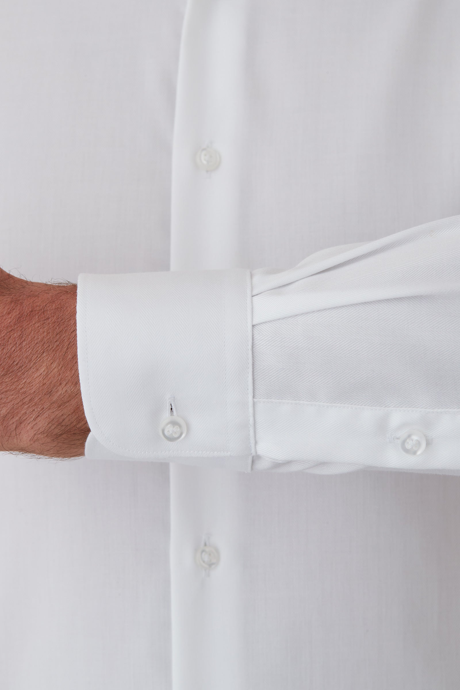 FN1045_CHESTER_PNHT000012_WHT_4_v4bsjl_1753410393