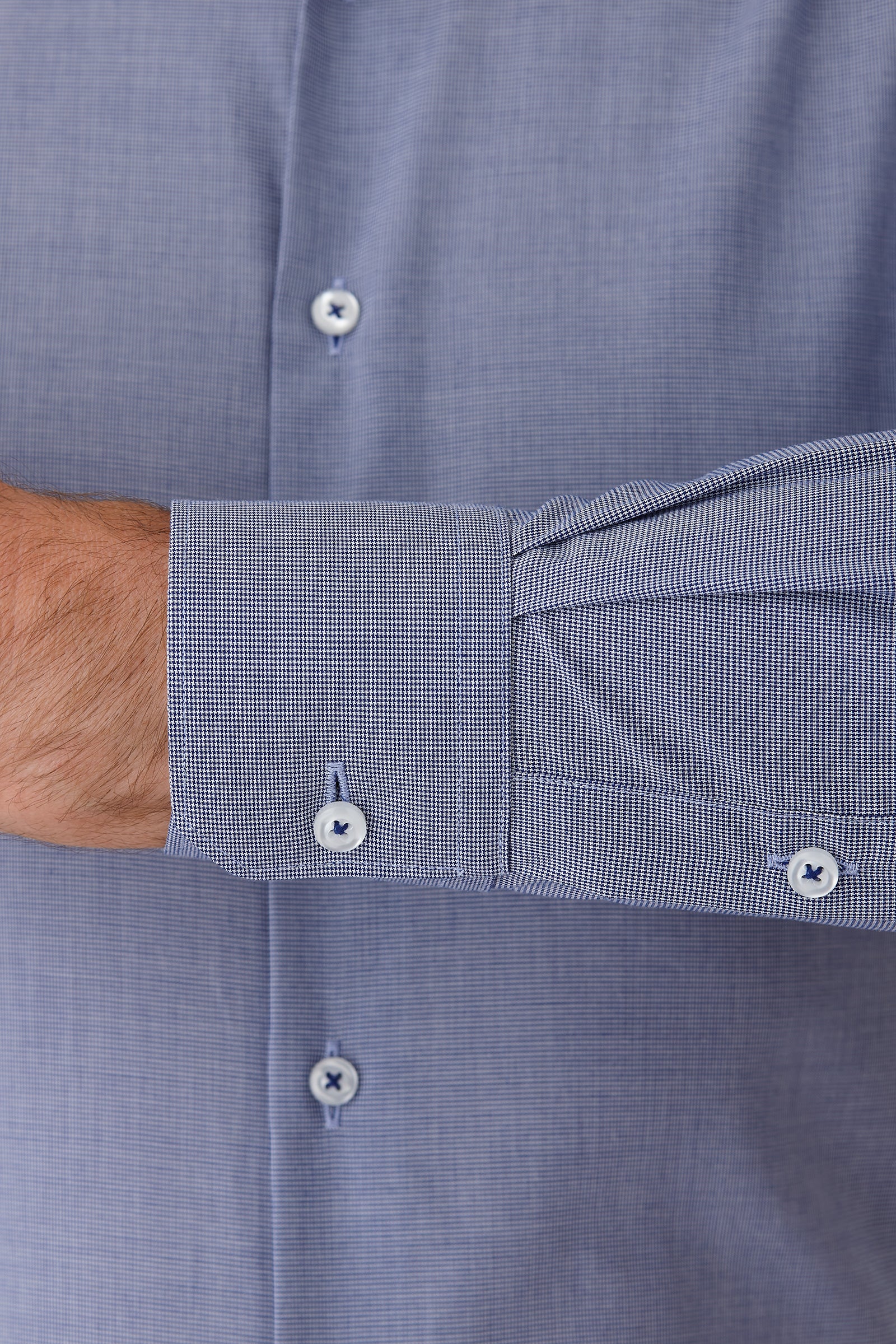 FN1124_EARL-SHIRT_PNHSS00036_NVY_6_wk5gti_1753410169