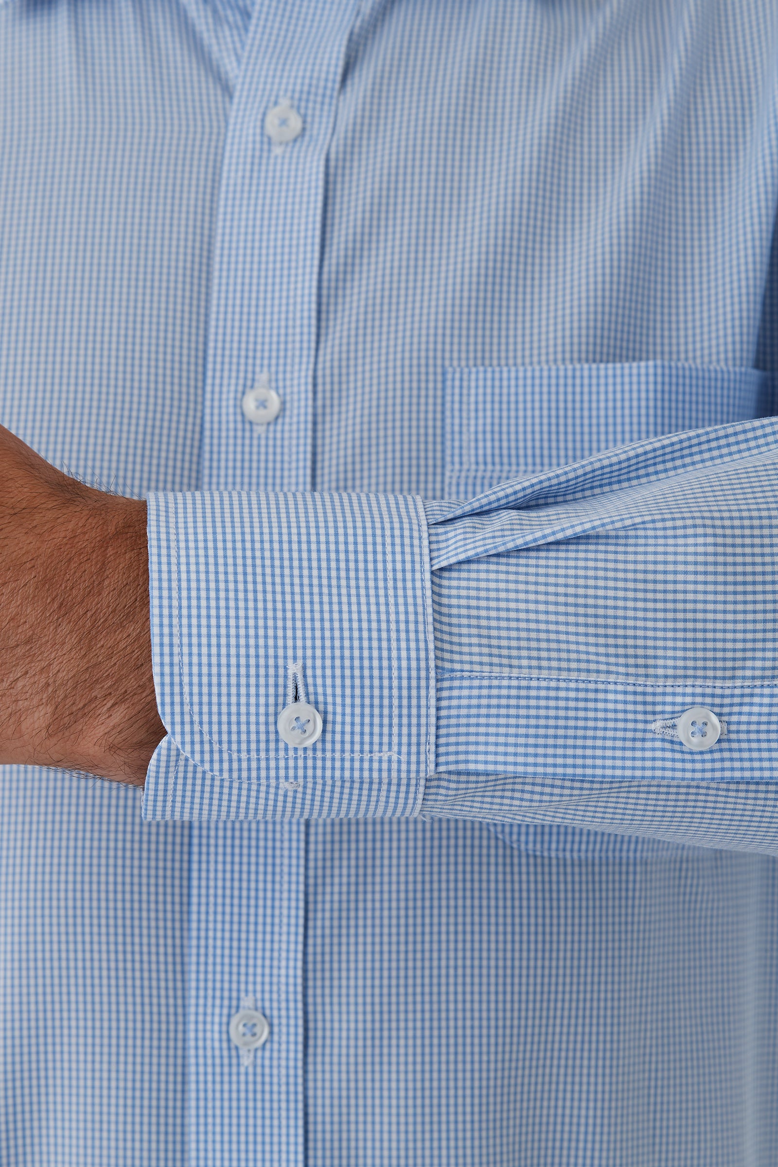 FN1125_ENNIS_PNHSS00038_SKY_6_wflcxo_1753410180