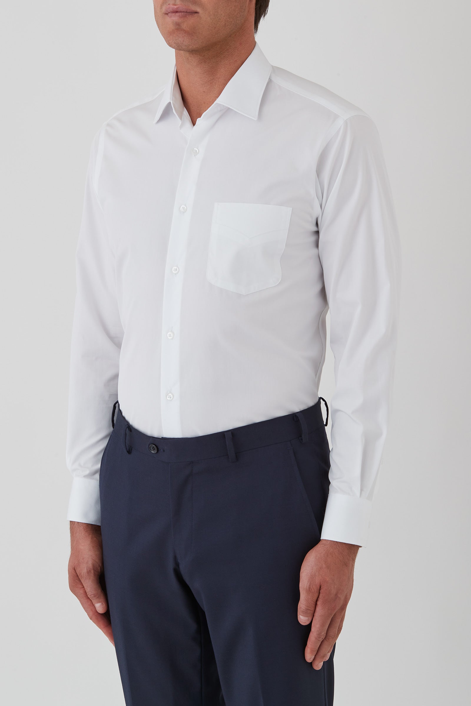 FN2033_CHARLES_PNHSS00009_WHT_3_gh4dio_1753335739