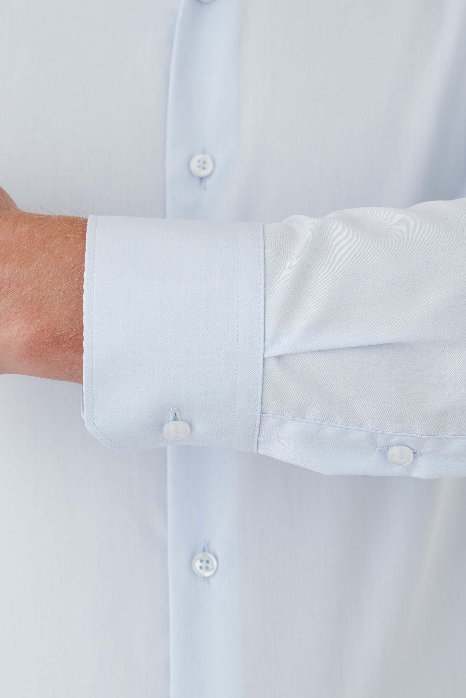 FN2057_ROBERT_PNHSS00032_SKY_5_vtkcq3_1753335788