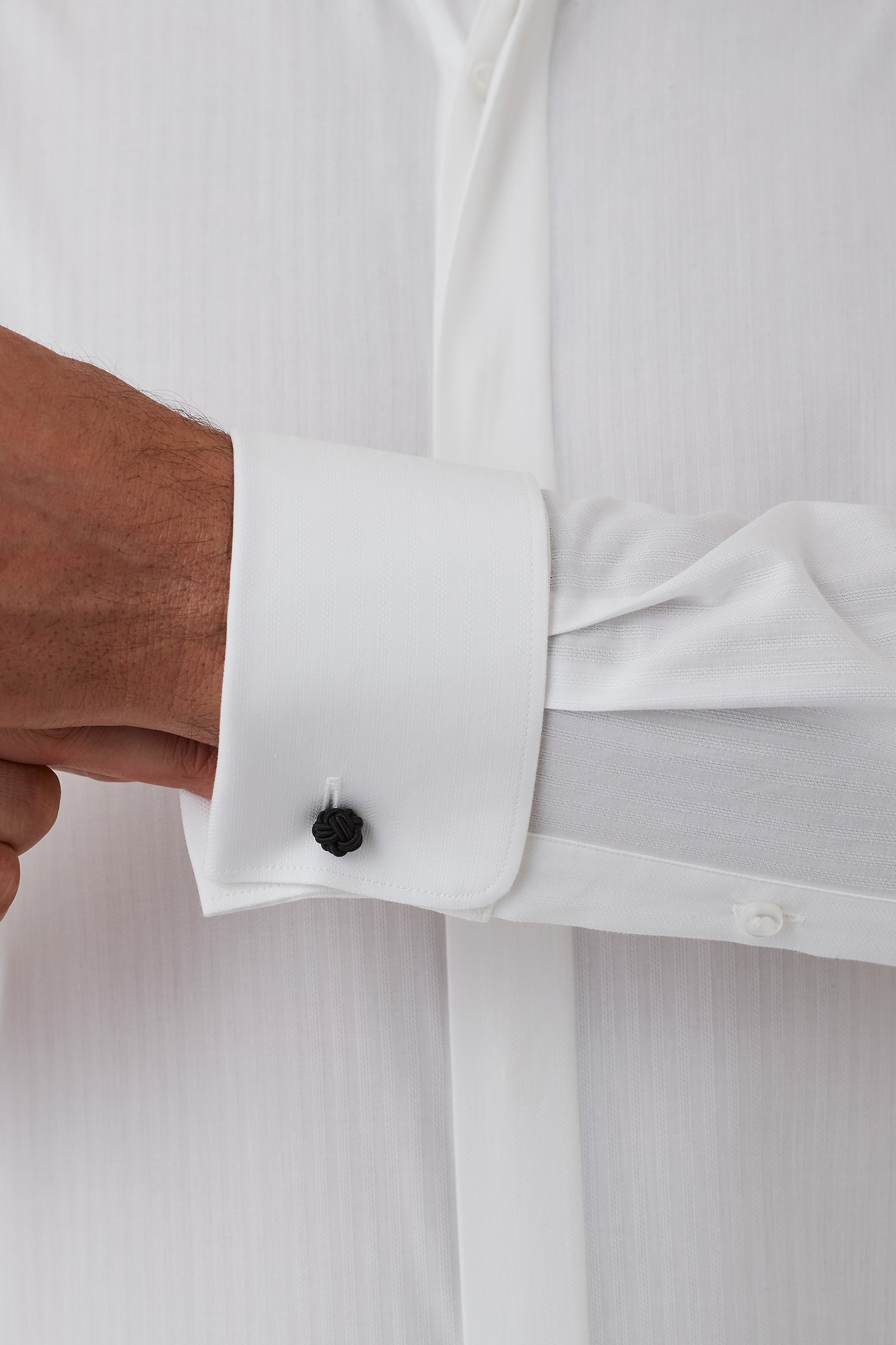 FN2512_CHISWICK-SHIRT_PNHU002512_WHT_5_rq1jt0_1756058235