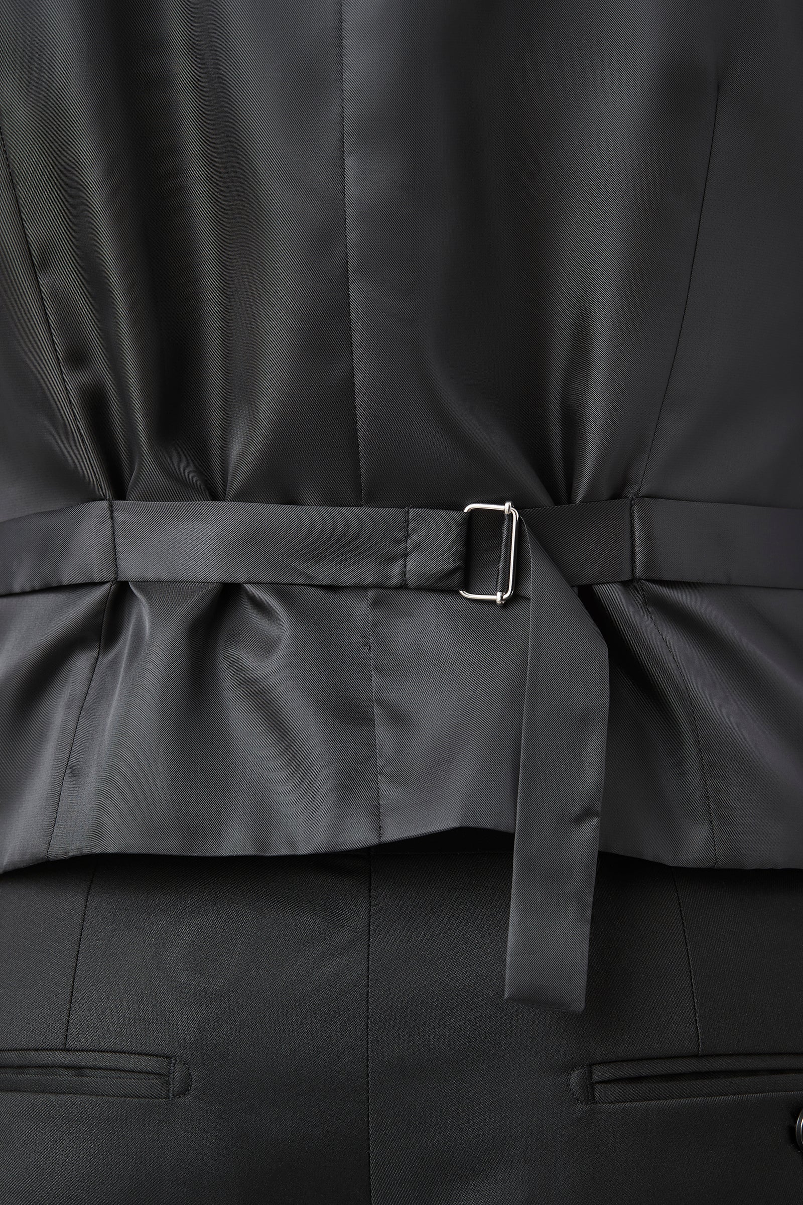 FYF001_TAURUS-VEST_PYEF0004V1_BLK_4_veiuqe_1759774031