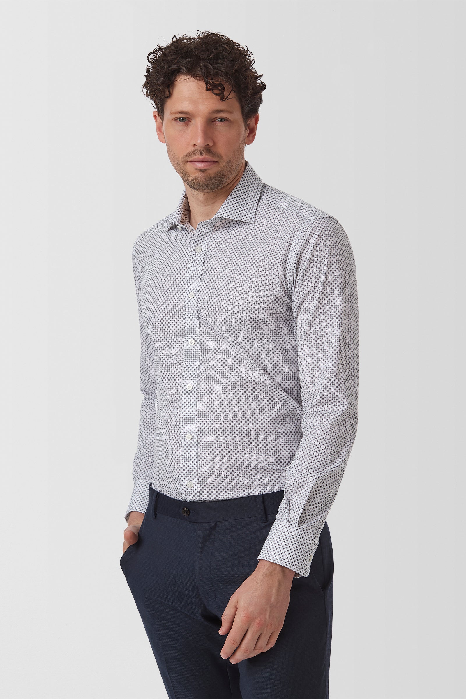 FCV384_RATHDOWNE-SHIRT_PCHV000384_BLK_2_hven6p_1783653862