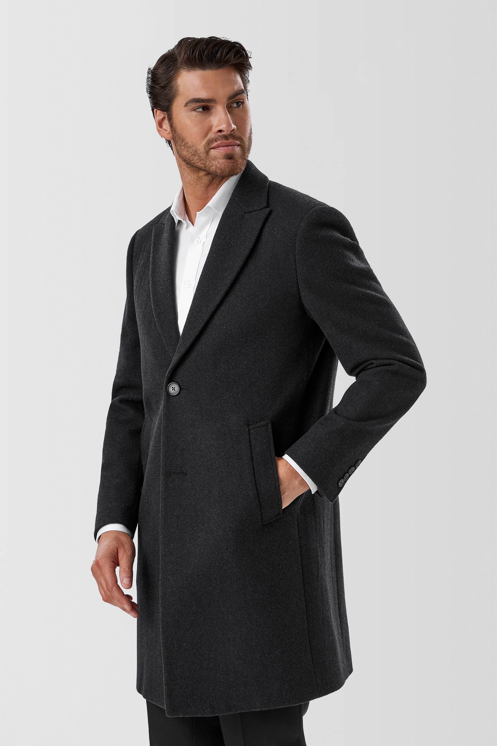 FCV396_NOTTINGHAM-COAT_PCCV001396_CHR_2_fhgcue_1775704314