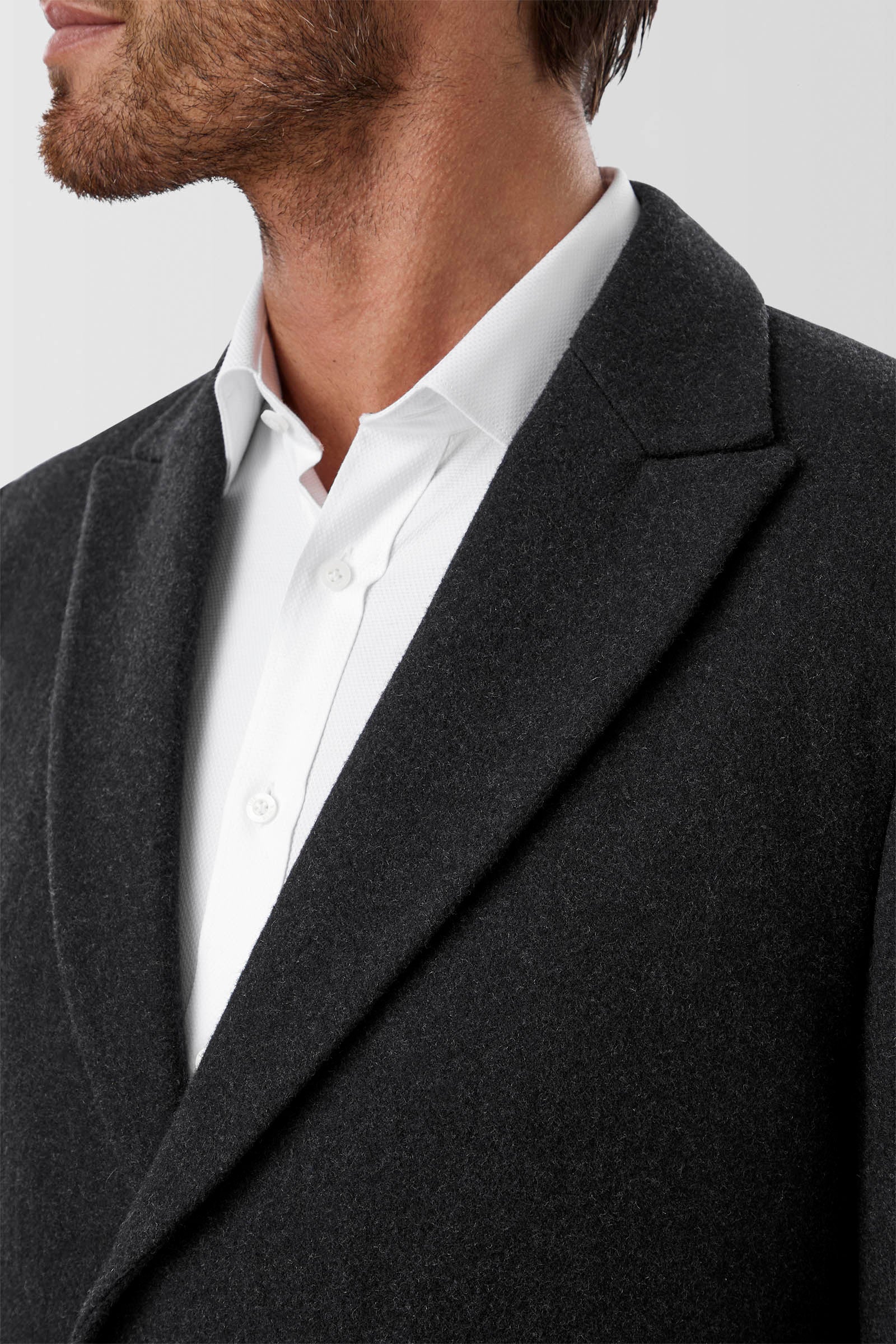 FCV396_NOTTINGHAM-COAT_PCCV001396_CHR_4_o7jsje_1775704311
