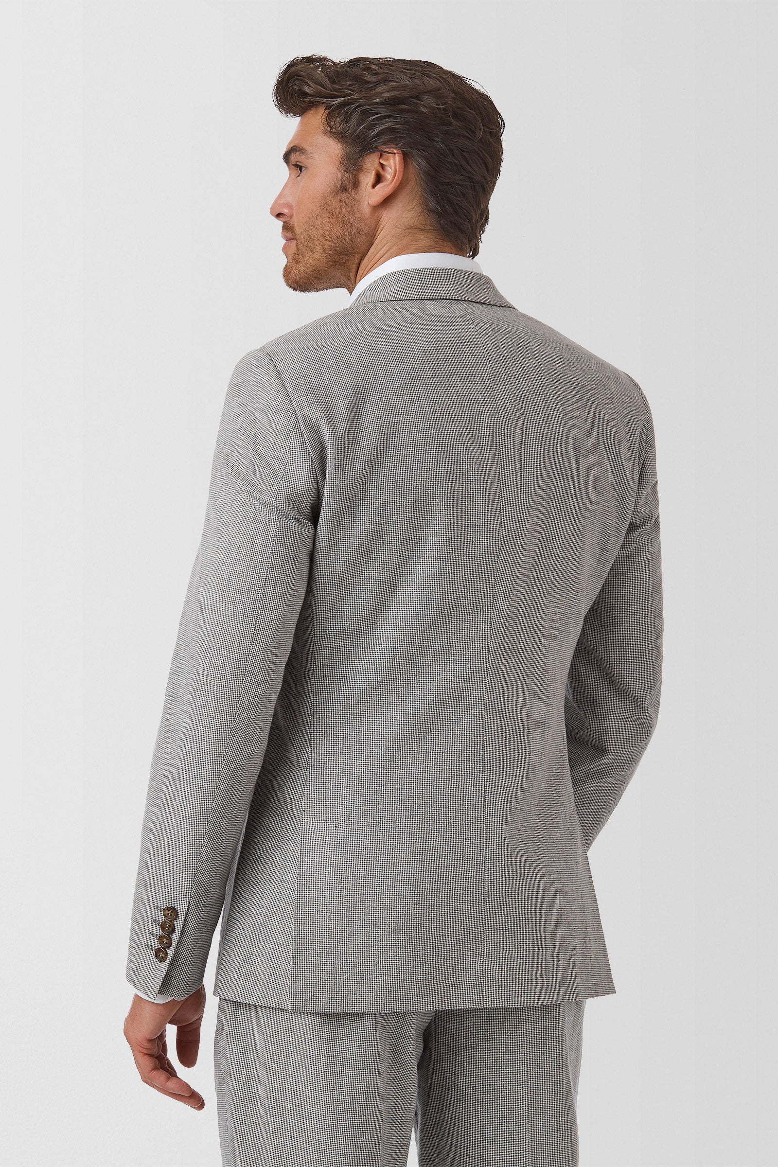 FCW254_DONCASTER-JACKET_PCCW000254_COF_3_gm8qad_1760381328
