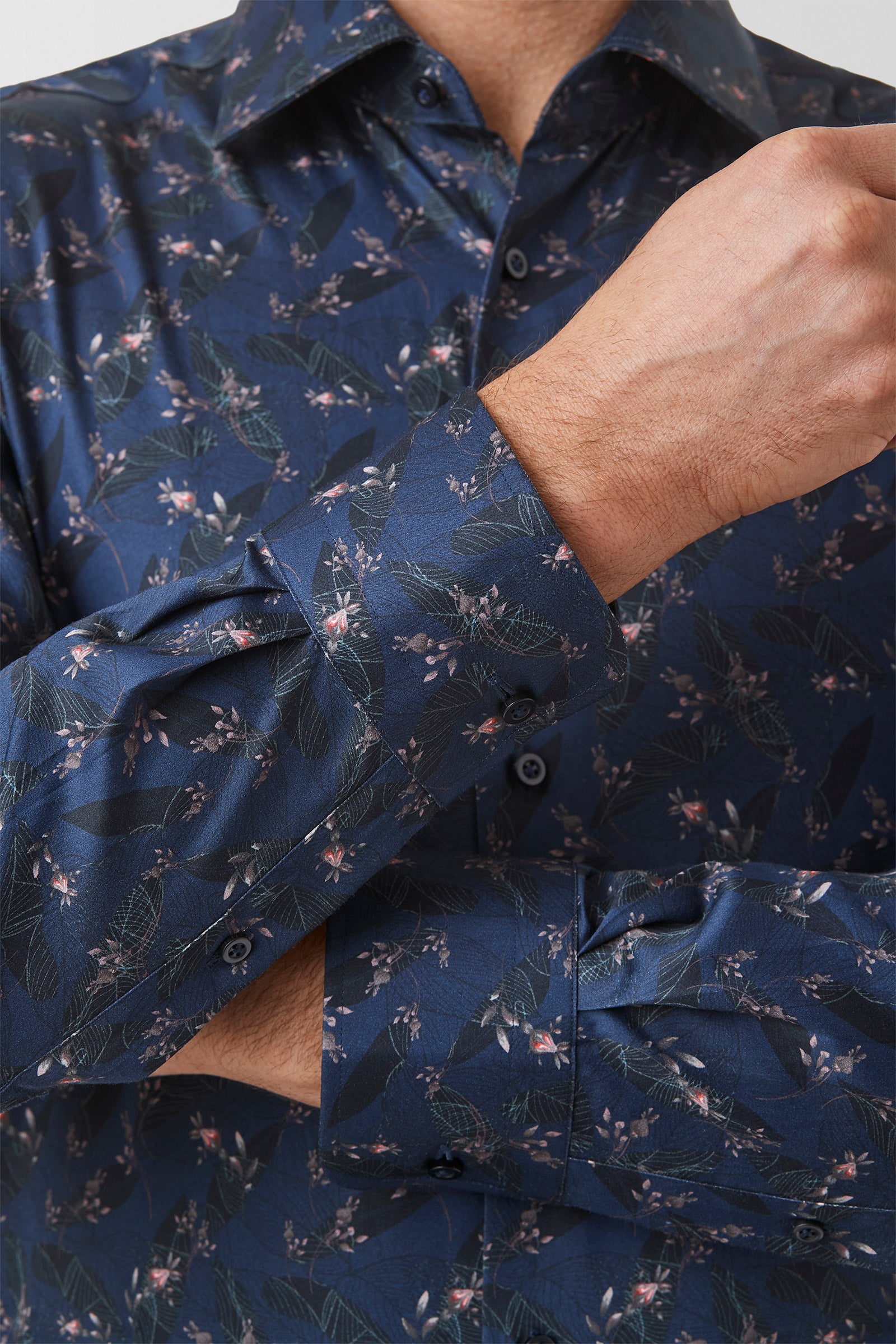 FCW292_PARKDALE-SHIRT_PCHW000292_NVY_4_we1f8x_1760381393