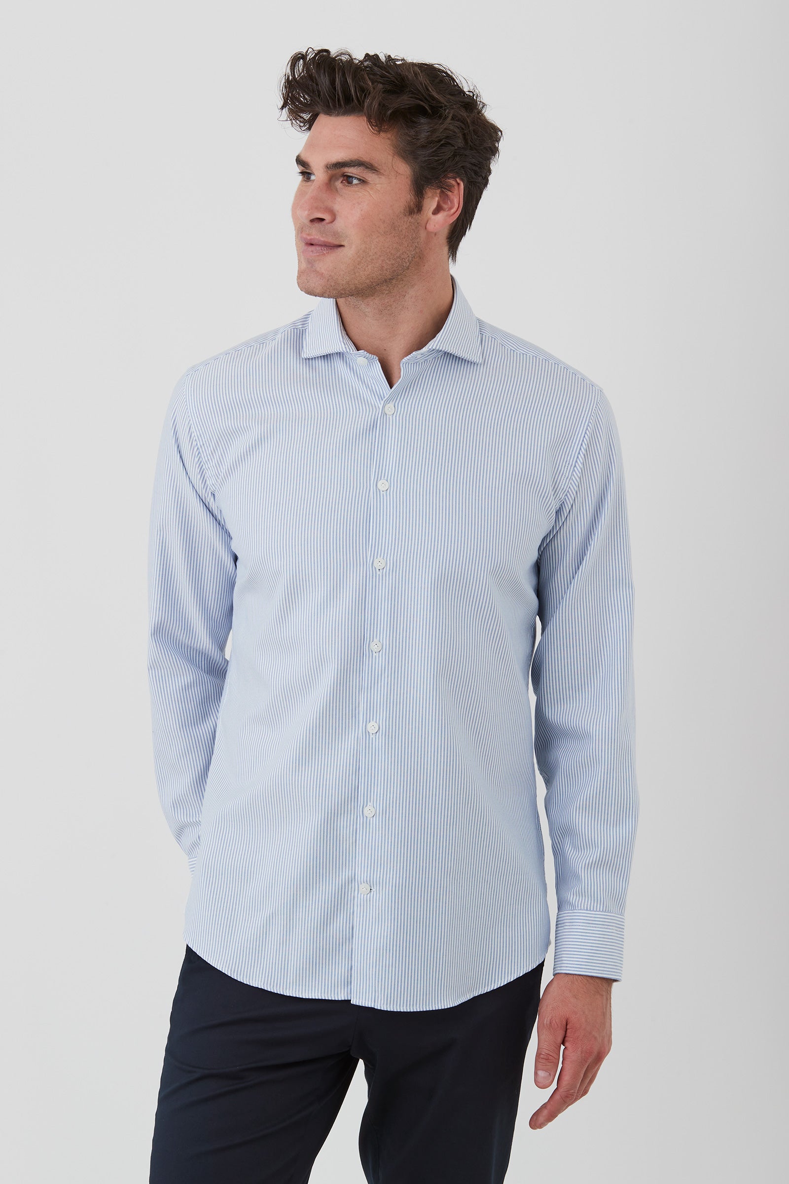 FFU017_WINTON-SHIRT_PFHU000017_MBL_3_j9k6um_1747788909
