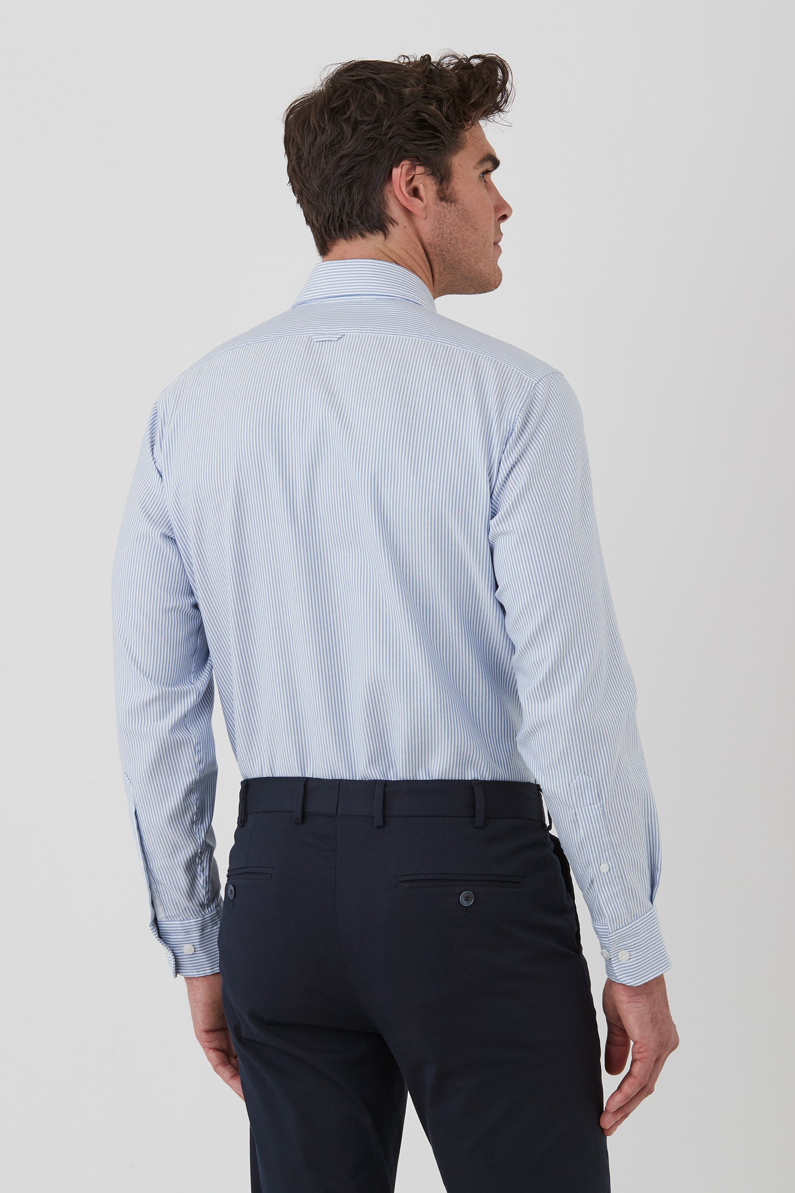 FFU017_WINTON-SHIRT_PFHU000017_MBL_4_hwgtir_1747788908