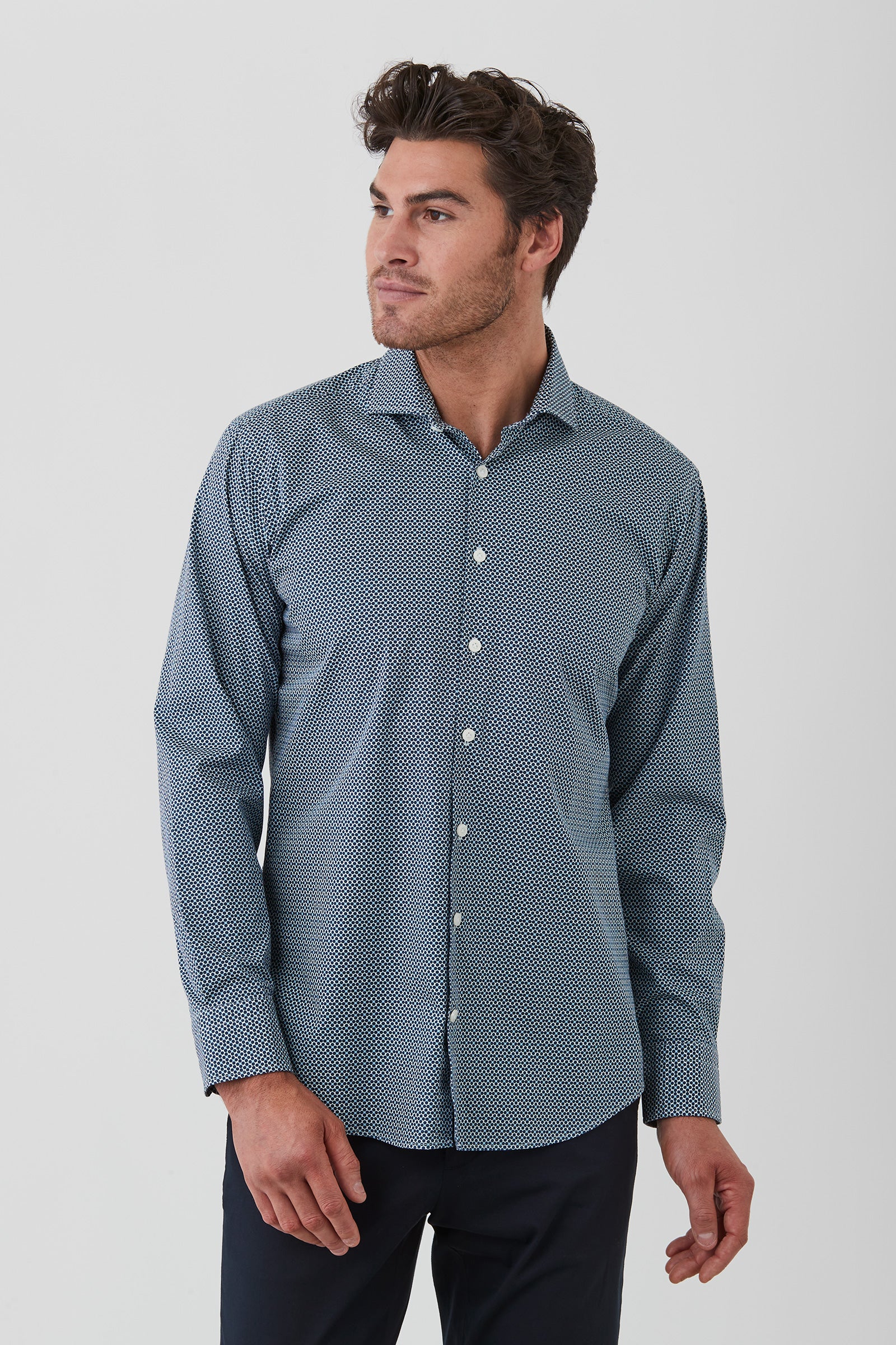 FFU024_WINTON-SHIRT_PFHU000024_NVY_3_ahriyn_1747788943