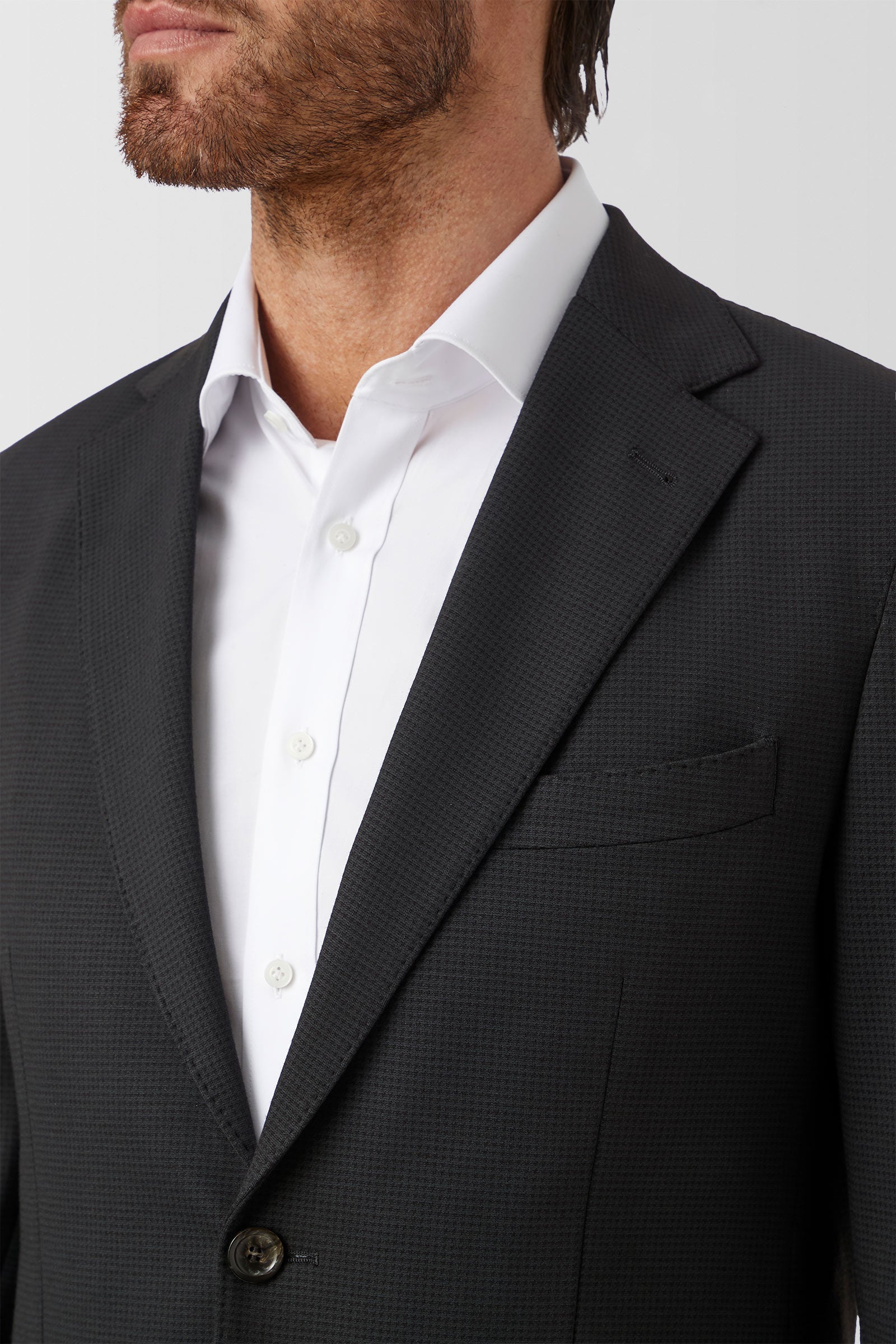 FFV026_NOOSA-JACKET_PFCV000026_BLK_4_km2afy_1767927675