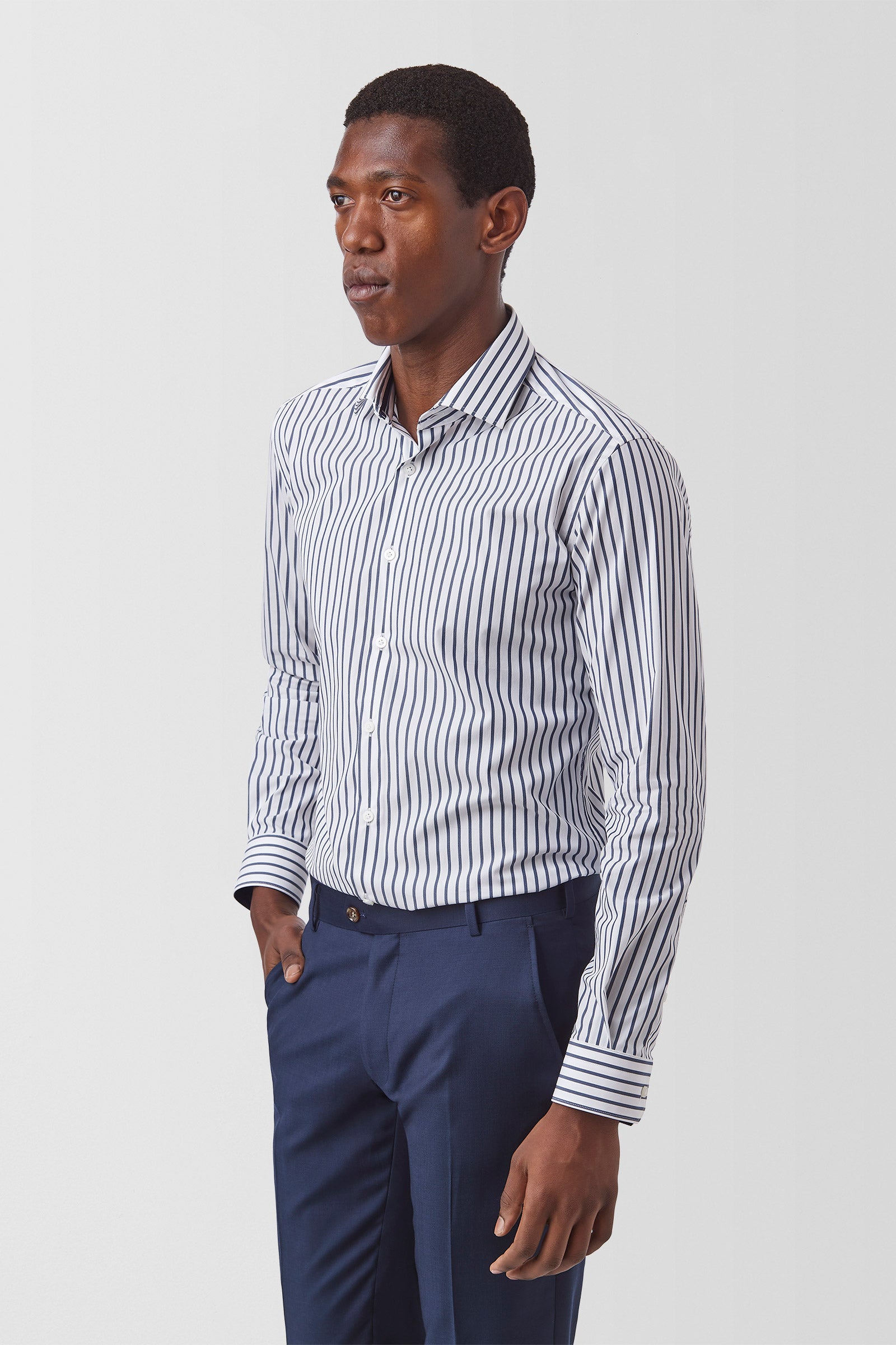 FGW657_MOTION-SHIRT_PGHW000657_NVY_2_xeryce_1761154780