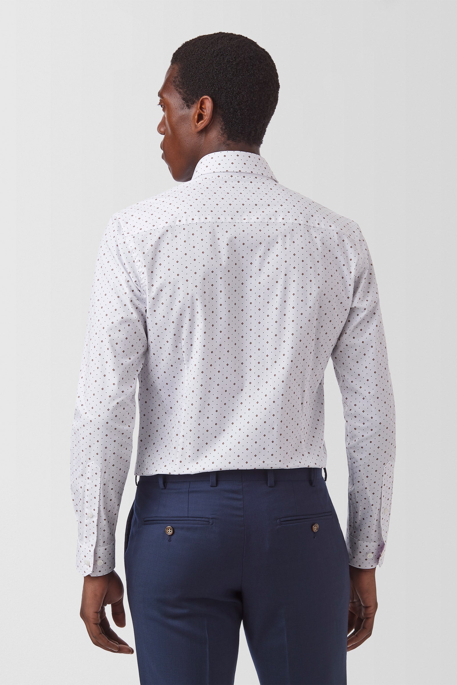 FGW660_FIERCE-SHIRT_PGHW000660_WHT_3_eaanre_1761154789