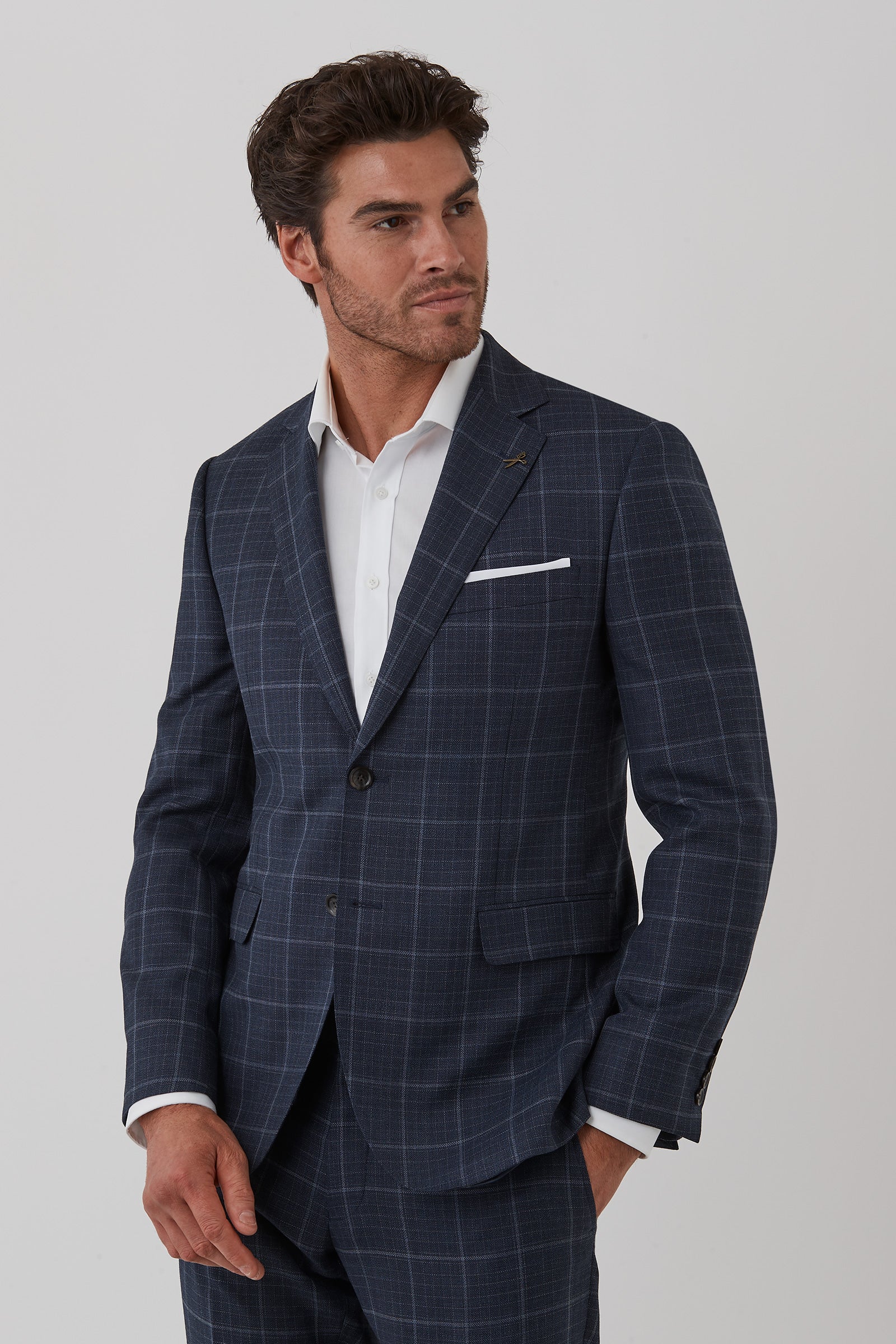 FJU891_MISSION-JACKET_PJEU0891C1_DNM_3_n2n0ai_1747628271