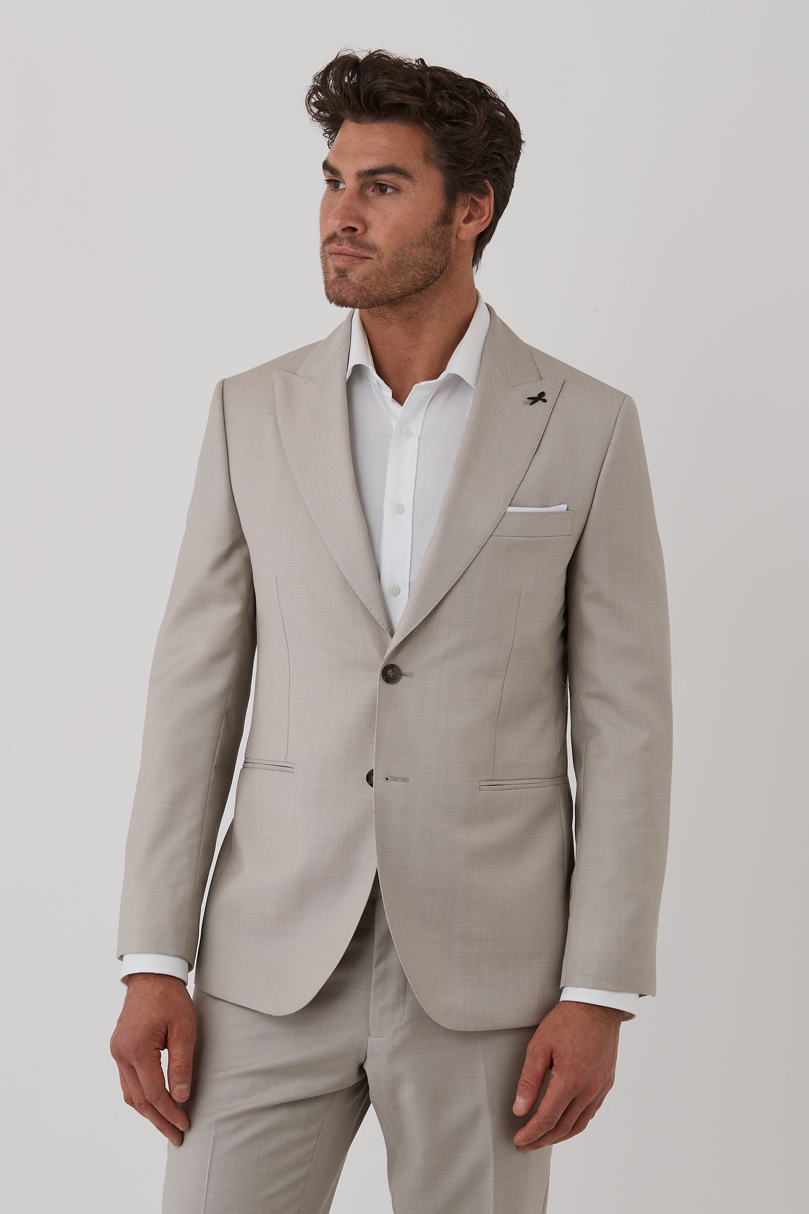 FJU892_COMPANION-JACKET_PJEU0892C1_SAN_2_vaqpko_1747628279