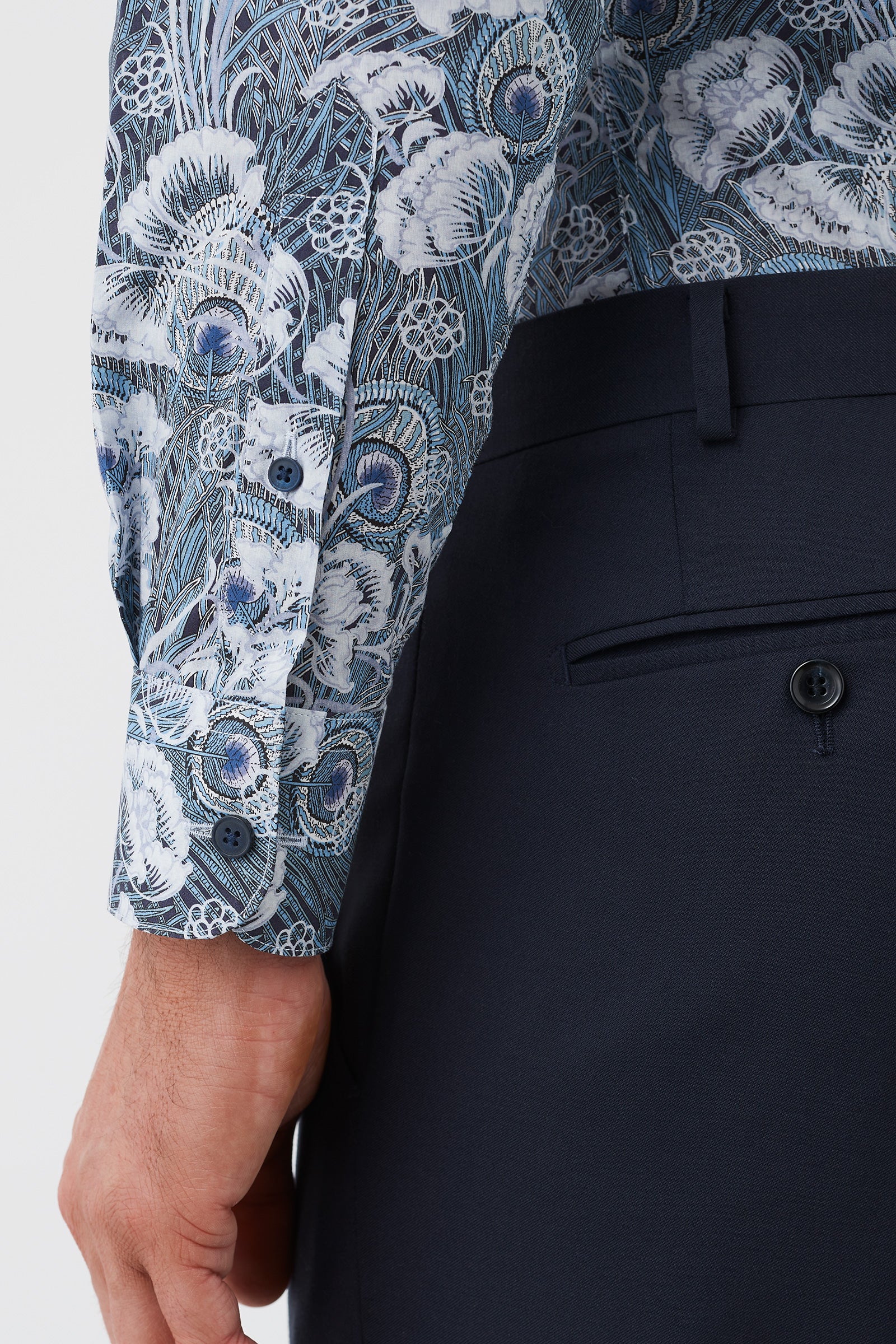 FN2500_LONDON-SHIRT_PNHU002500_BLU_5_lelnqi_1756058191