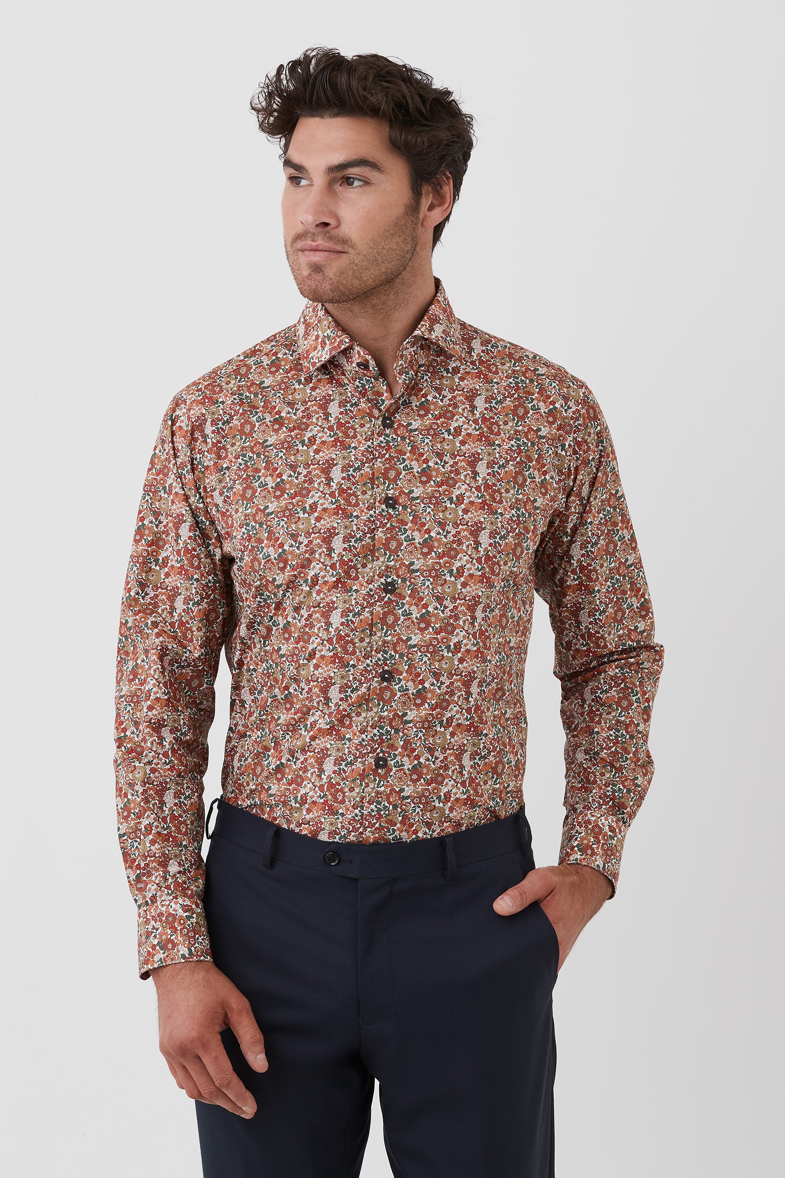 FN2504_LONDON-SHIRT_PNHU002504_ORG_2_iddrbo_1756058201