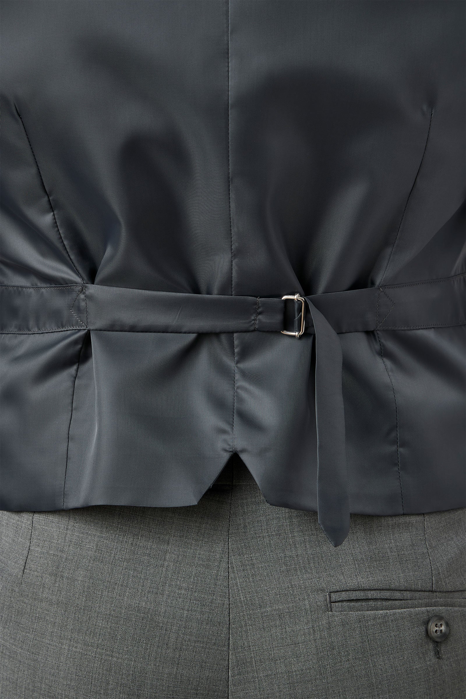 FU3126_KYLE-VEST_PUEU3126V1_SIL_4_bqnuwo_1768096023