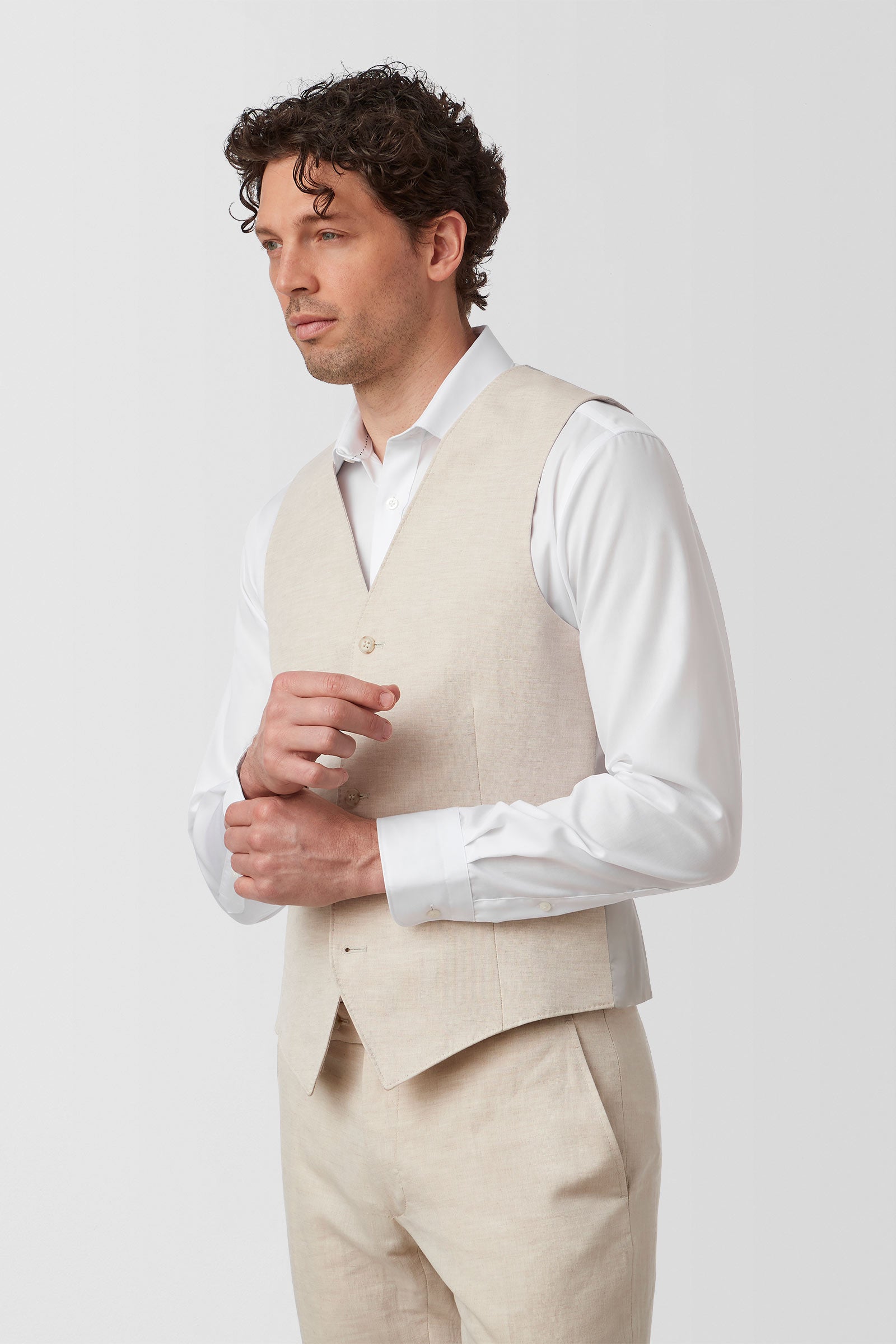 FUQ540_KYLE-VEST_PUEU0540V2_SAN_2_z5325m_1768096092