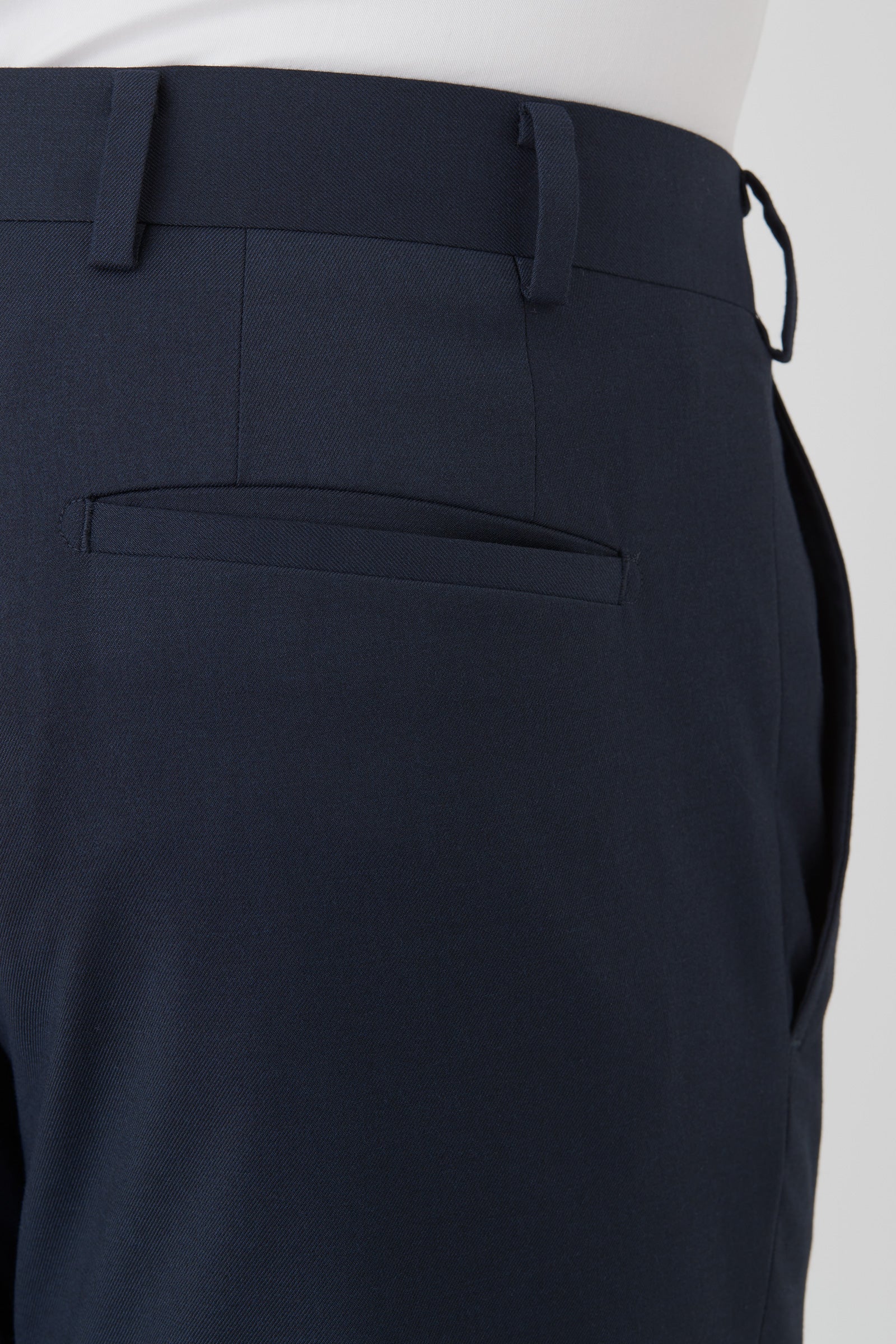FYF001_CURTIS-TROUSER_PGTT001001_DNV_4_pcysur_1741721380